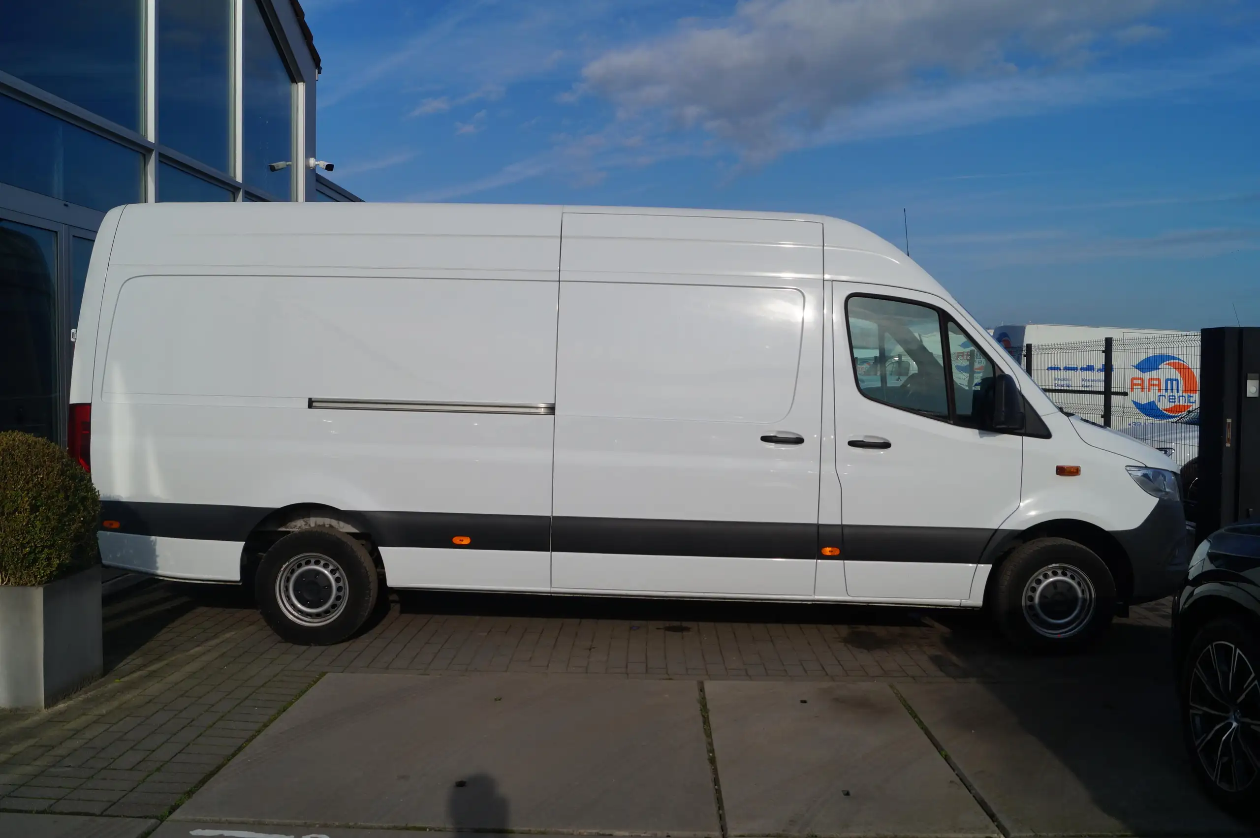 Mercedes-Benz - Sprinter