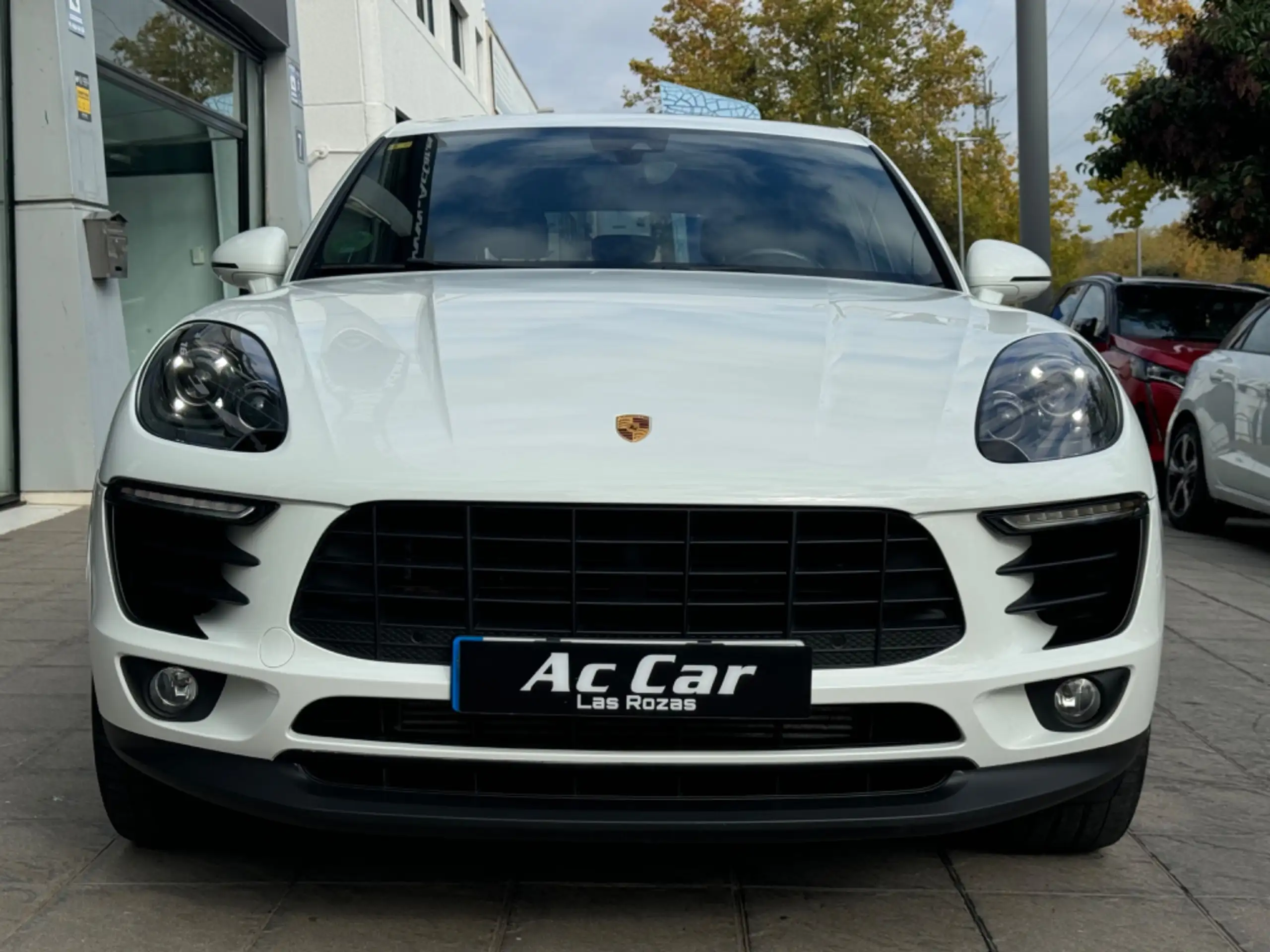 Porsche - Macan