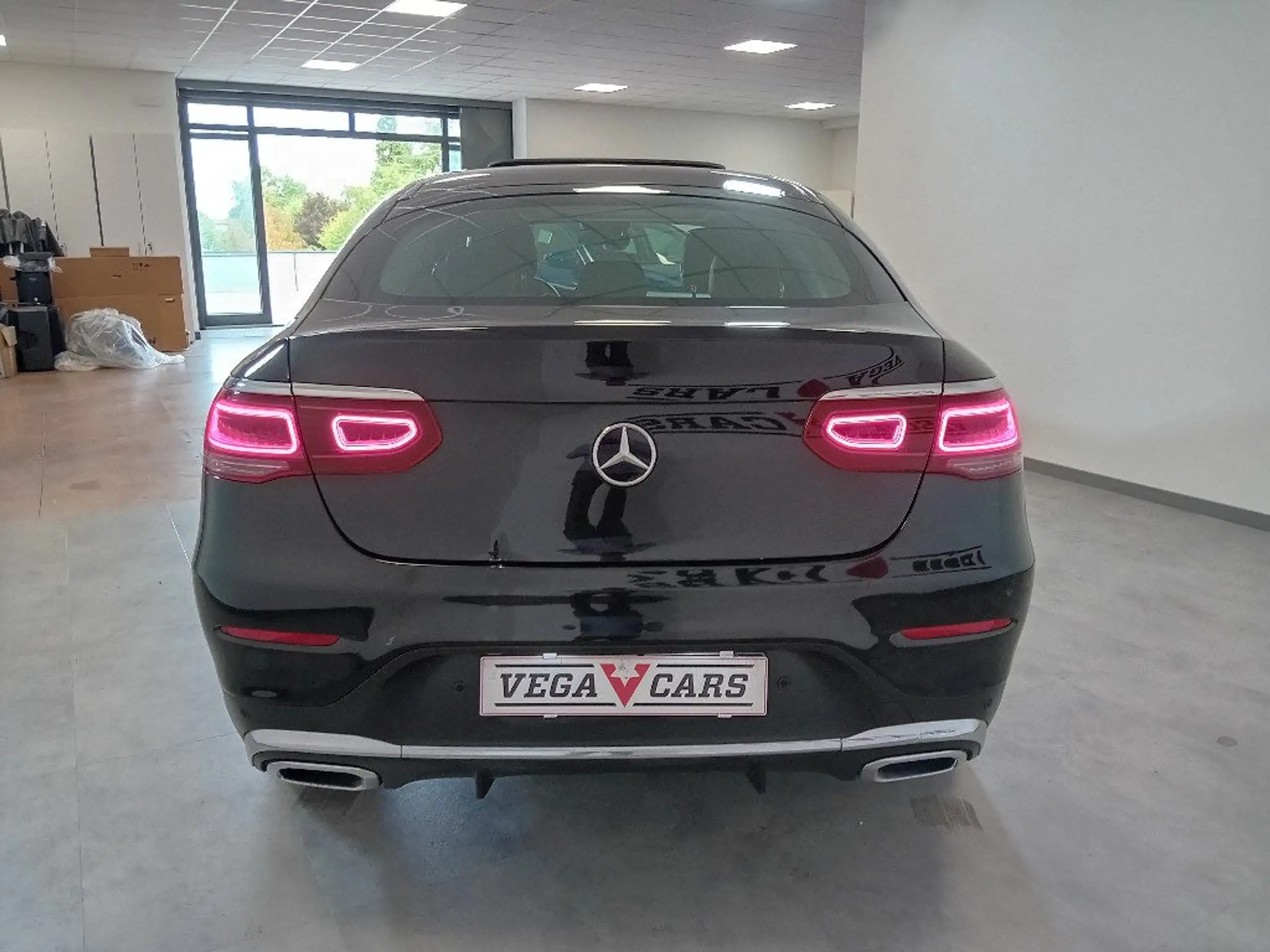 Mercedes-Benz - GLC 300