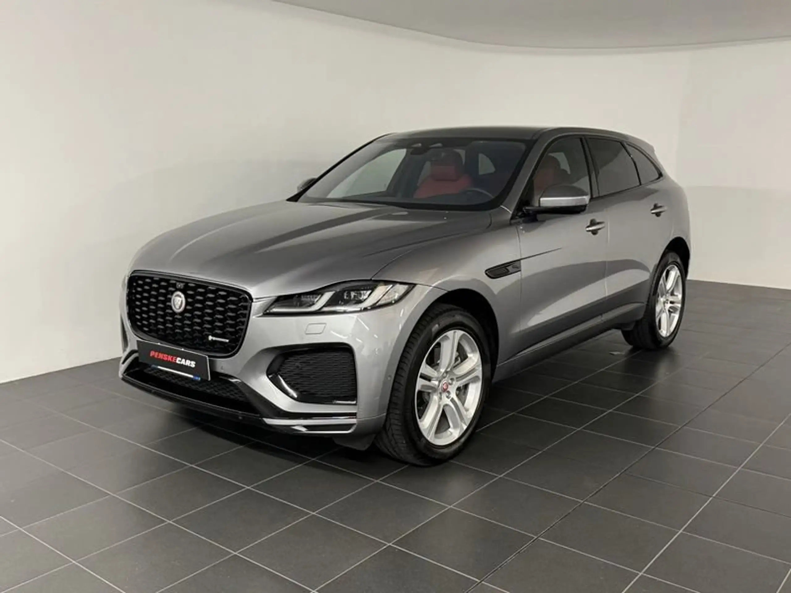 Jaguar - F-Pace