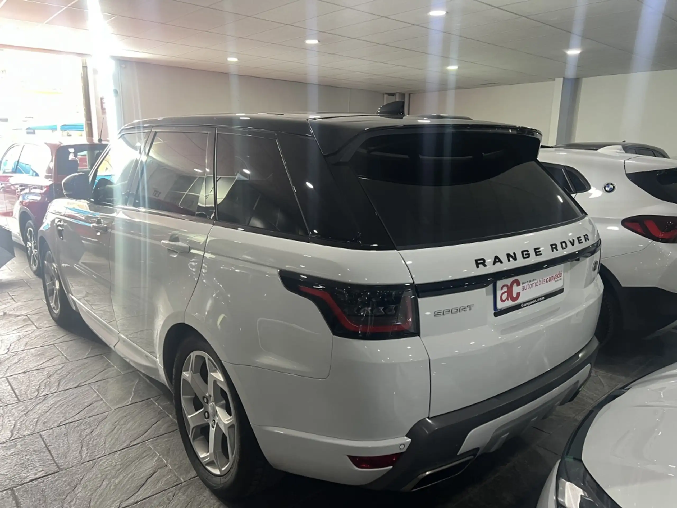 Land Rover - Range Rover Sport