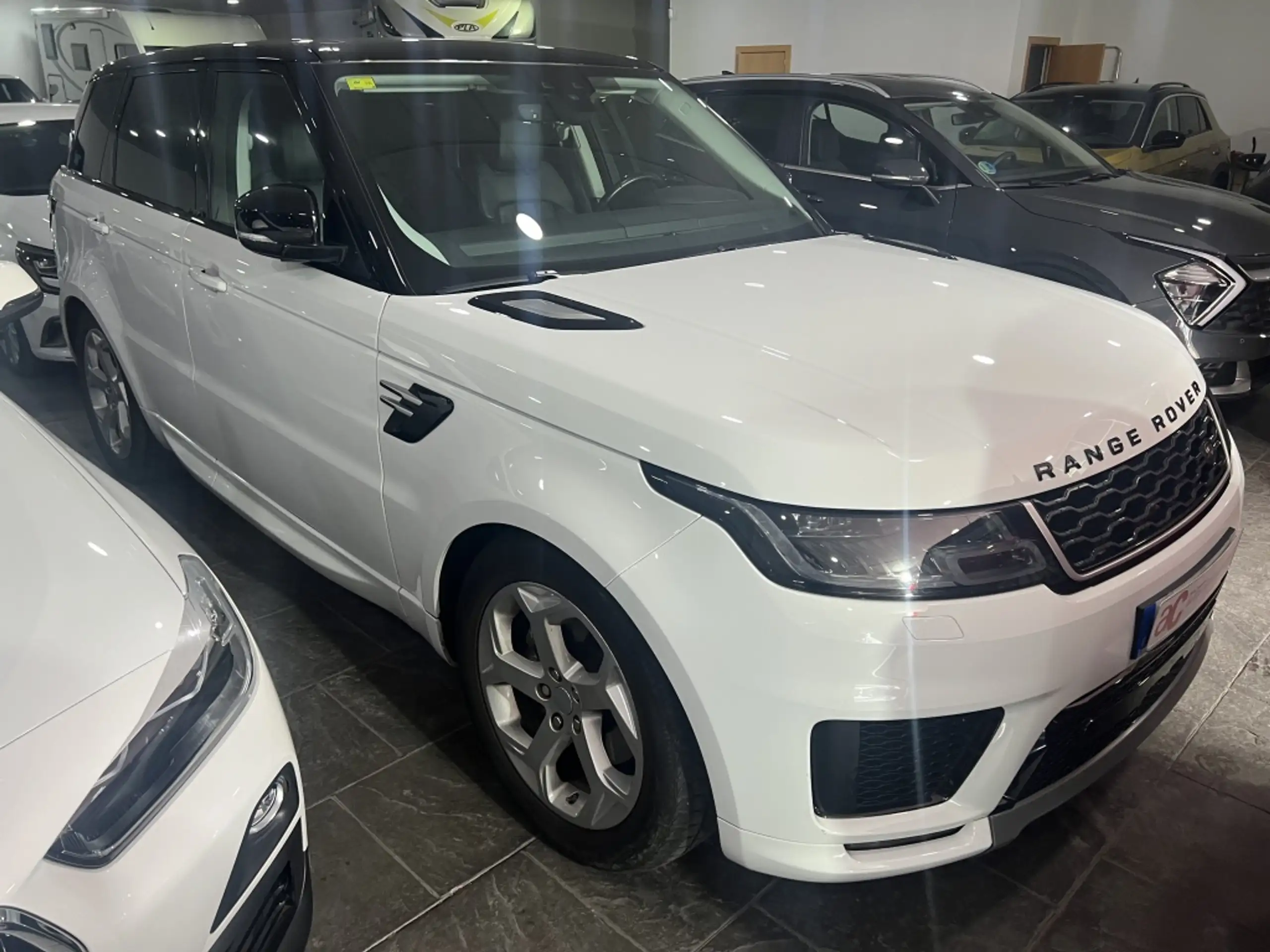 Land Rover - Range Rover Sport