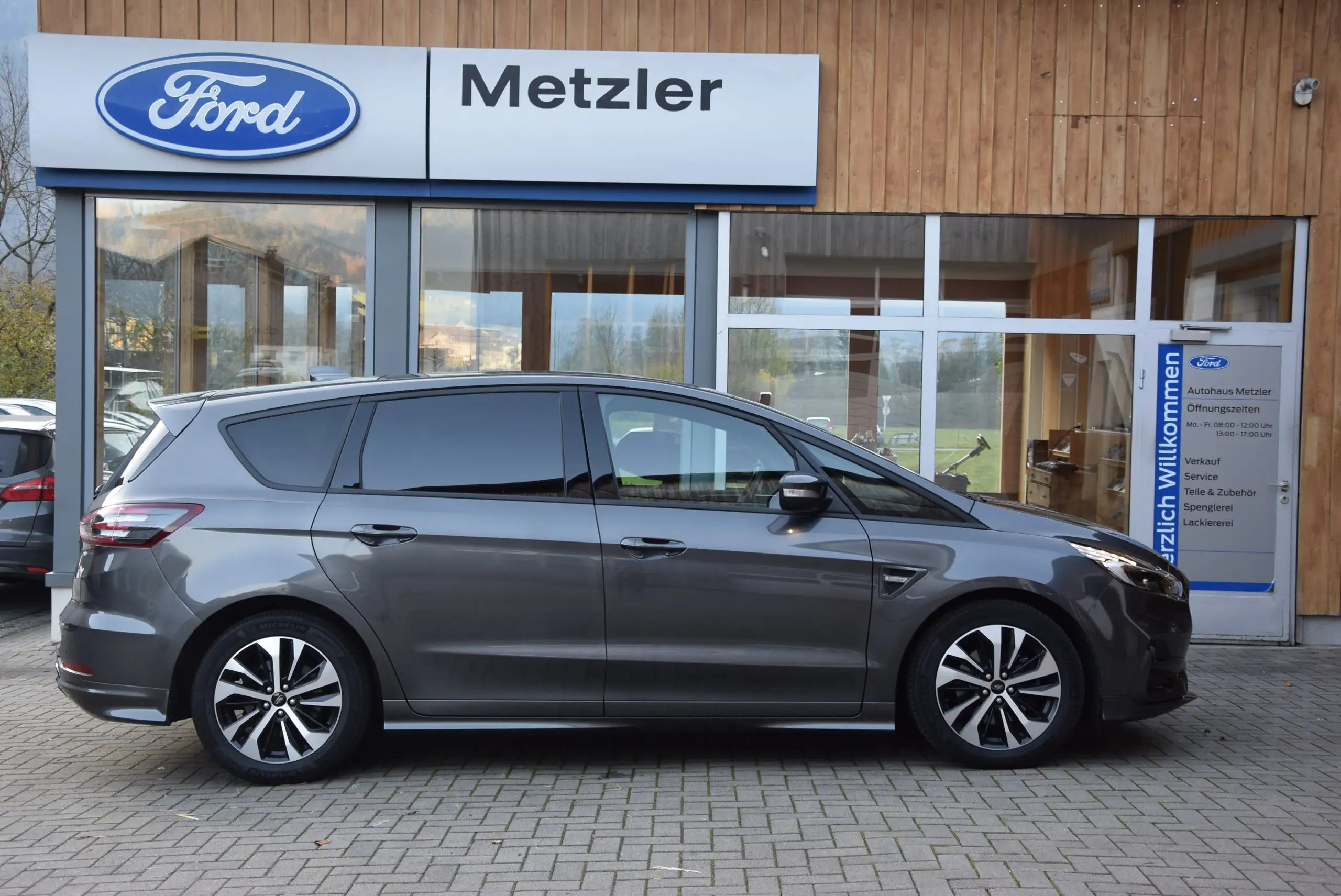 Ford - S-Max