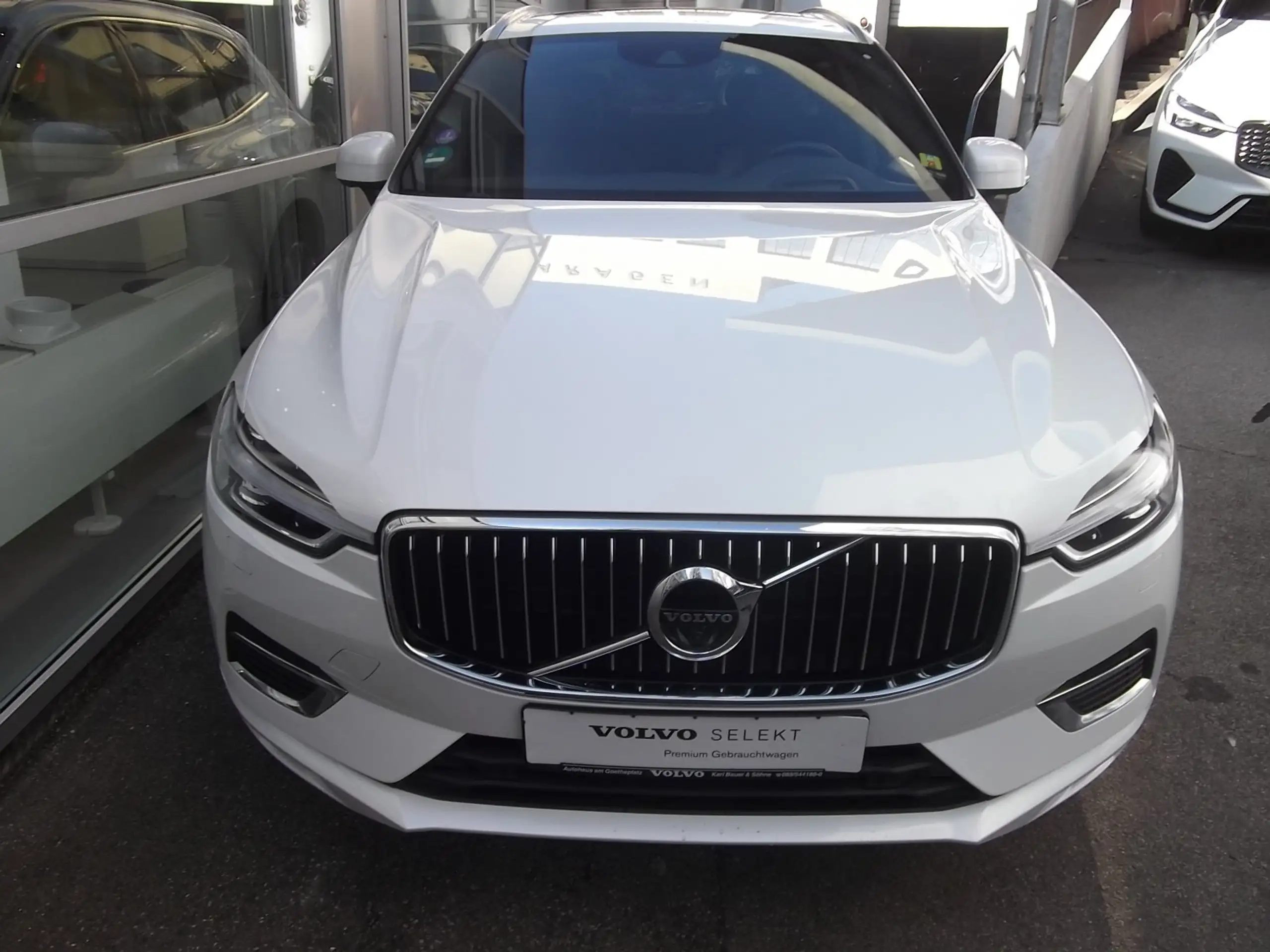 Volvo - XC60