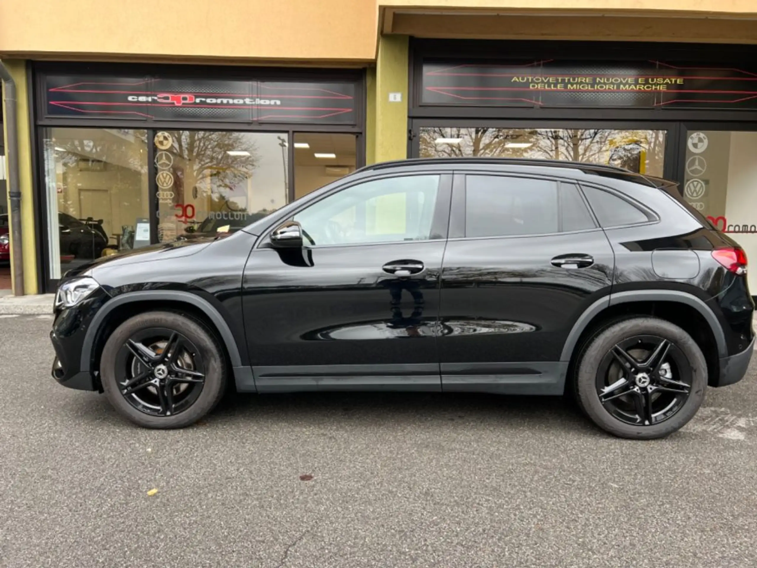 Mercedes-Benz - GLA 250