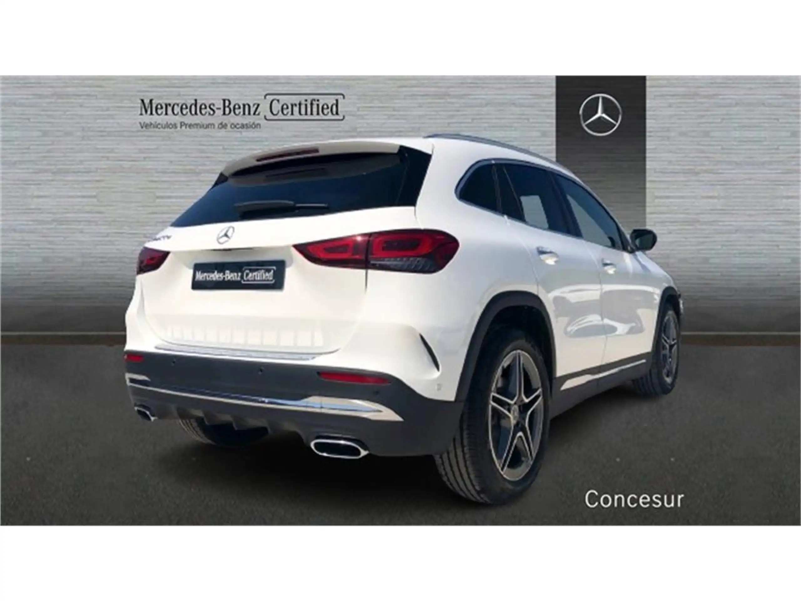 Mercedes-Benz - GLA 200