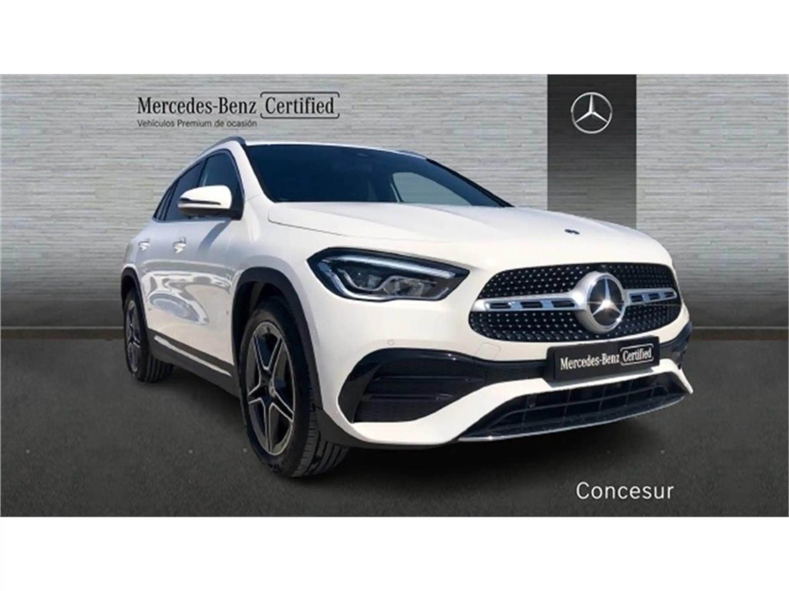 Mercedes-Benz - GLA 200