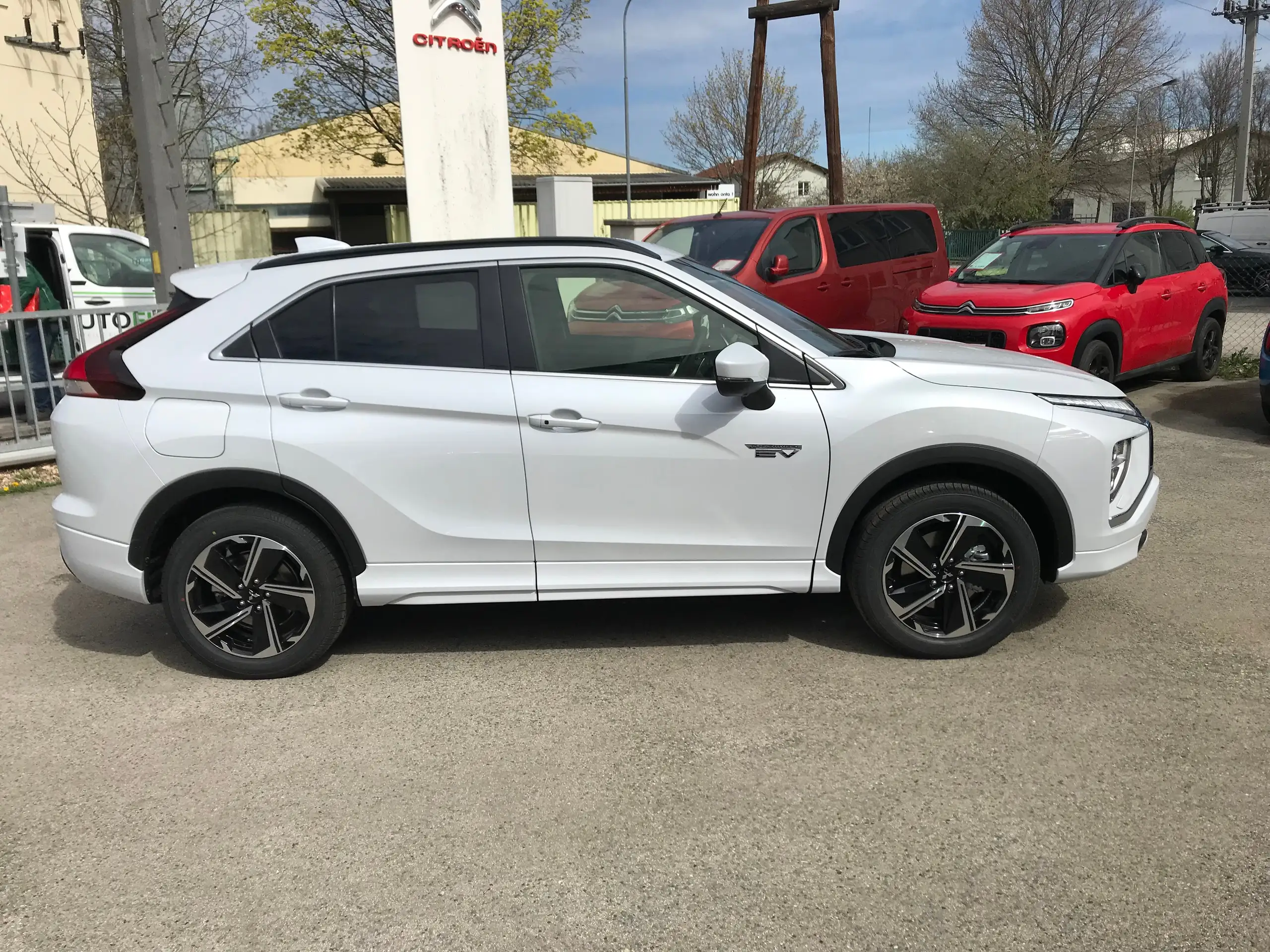 Mitsubishi - Eclipse Cross