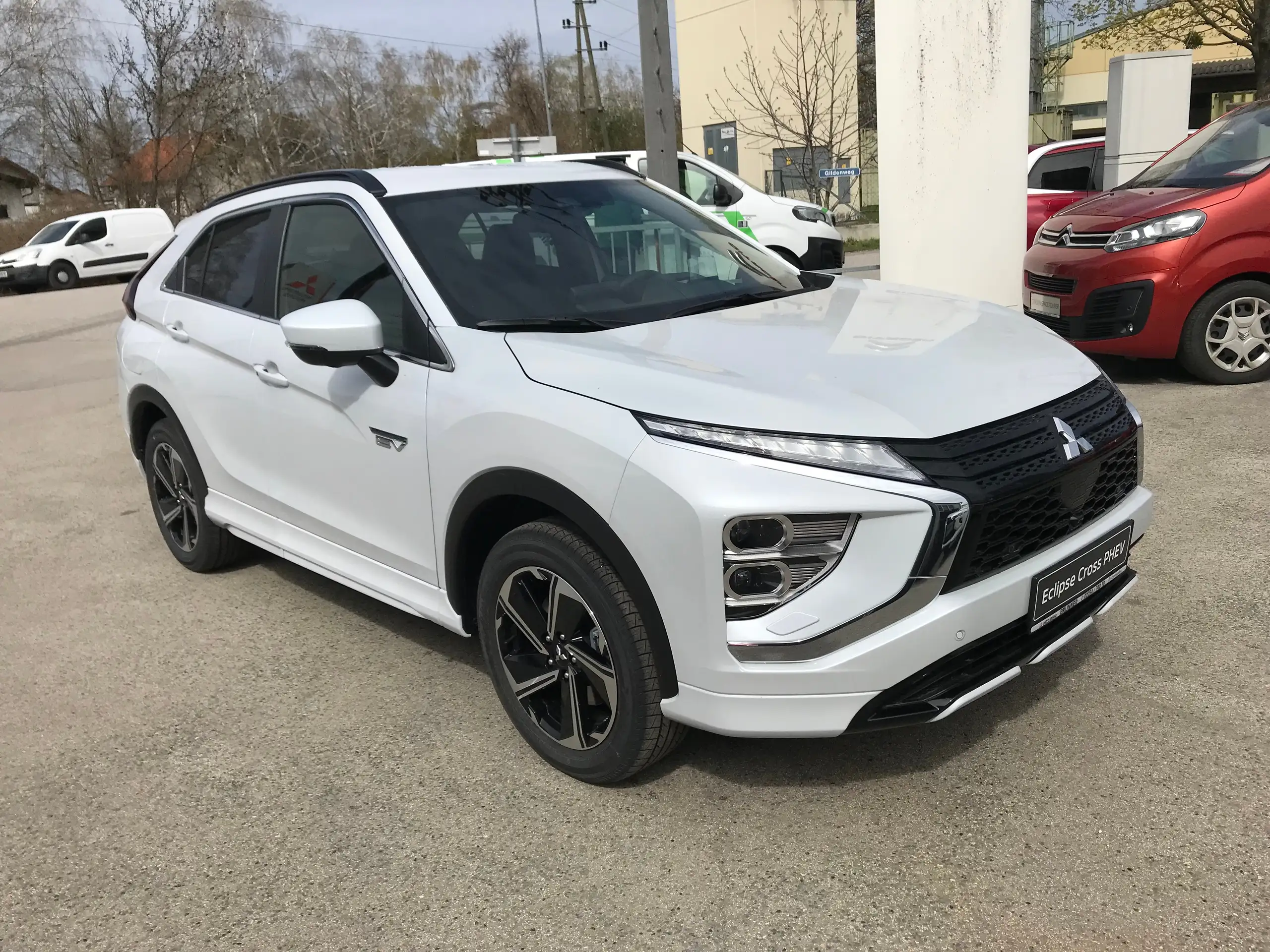 Mitsubishi - Eclipse Cross