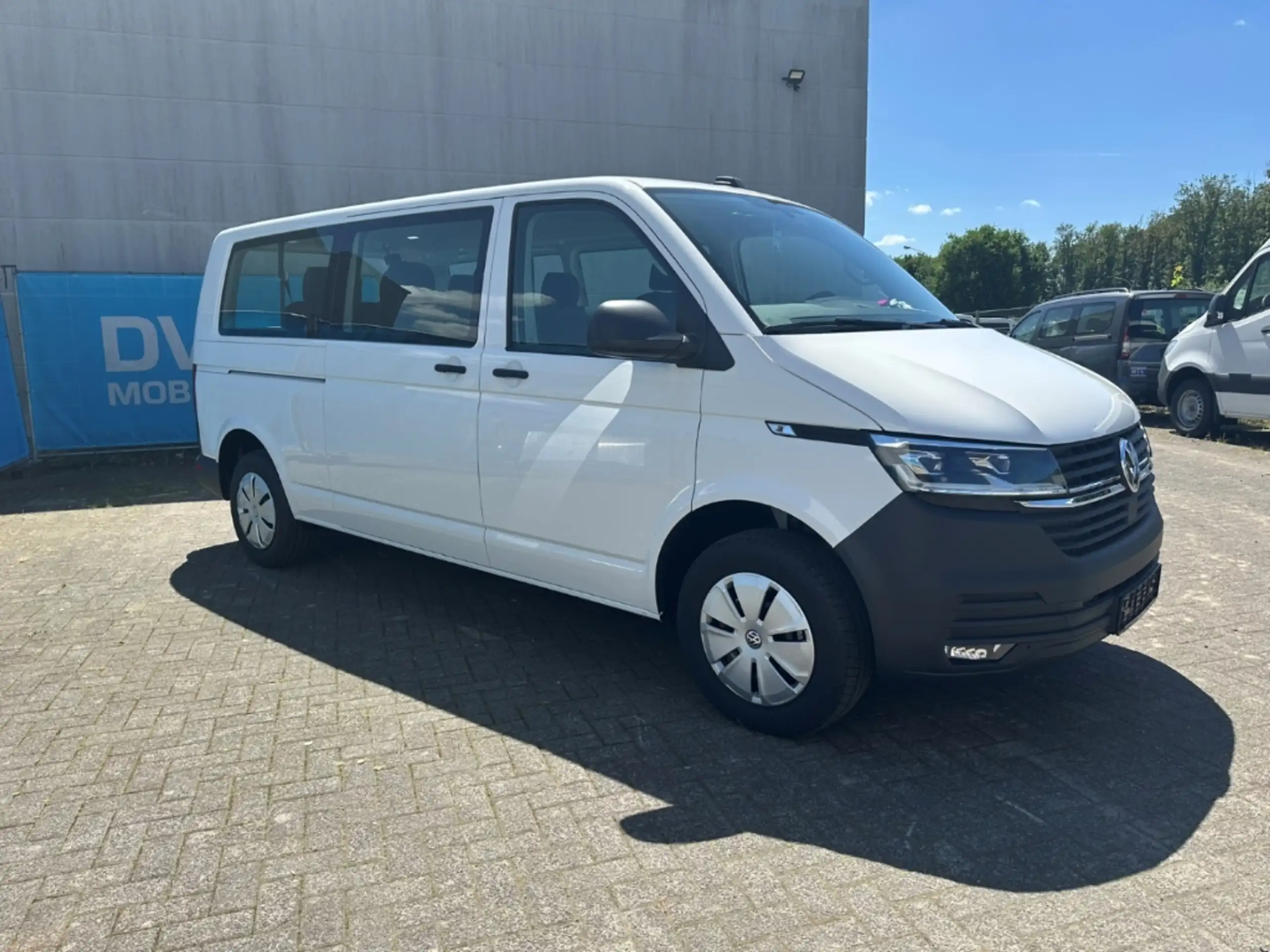 Volkswagen Transporter 2024