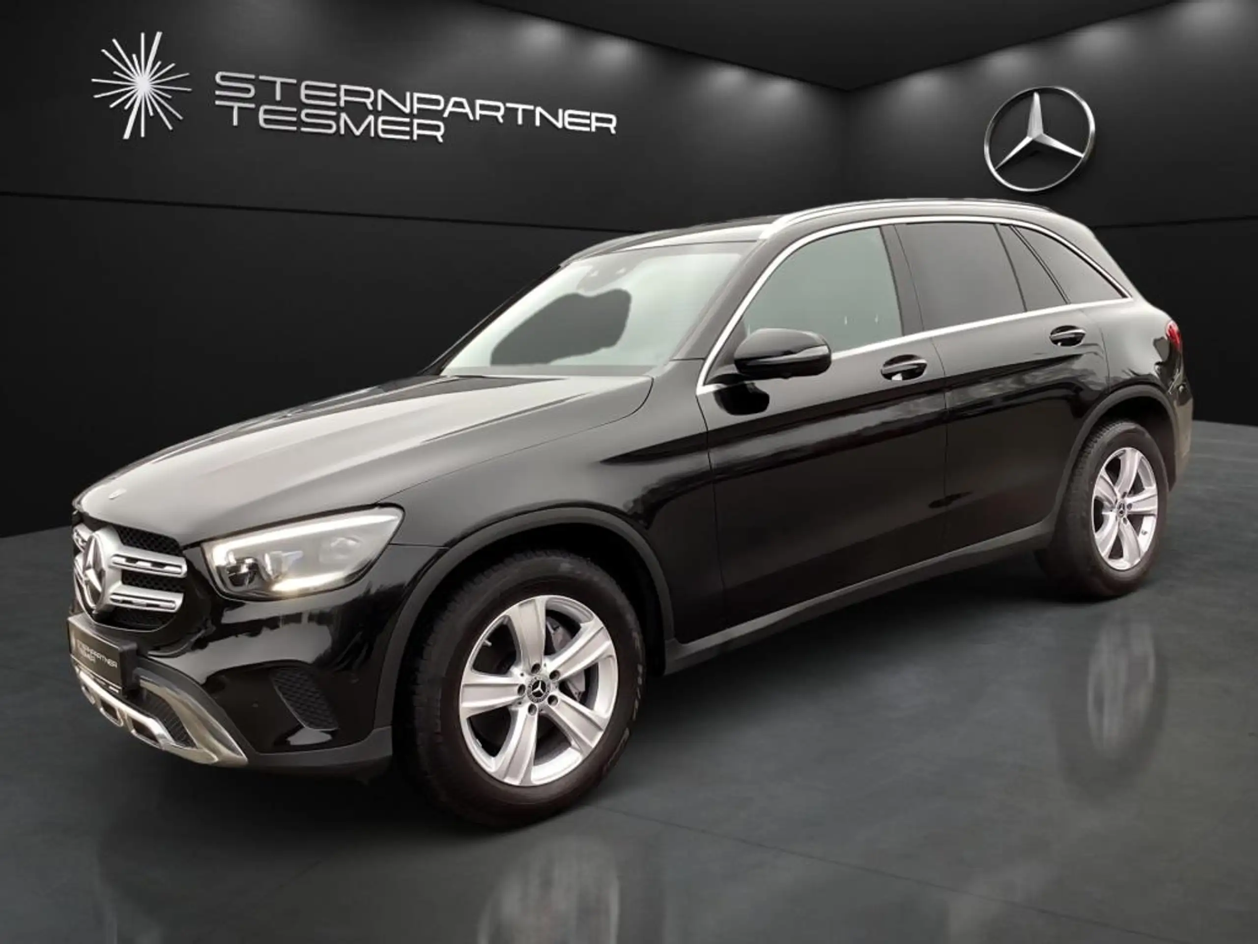 Mercedes-Benz GLC 300 2021