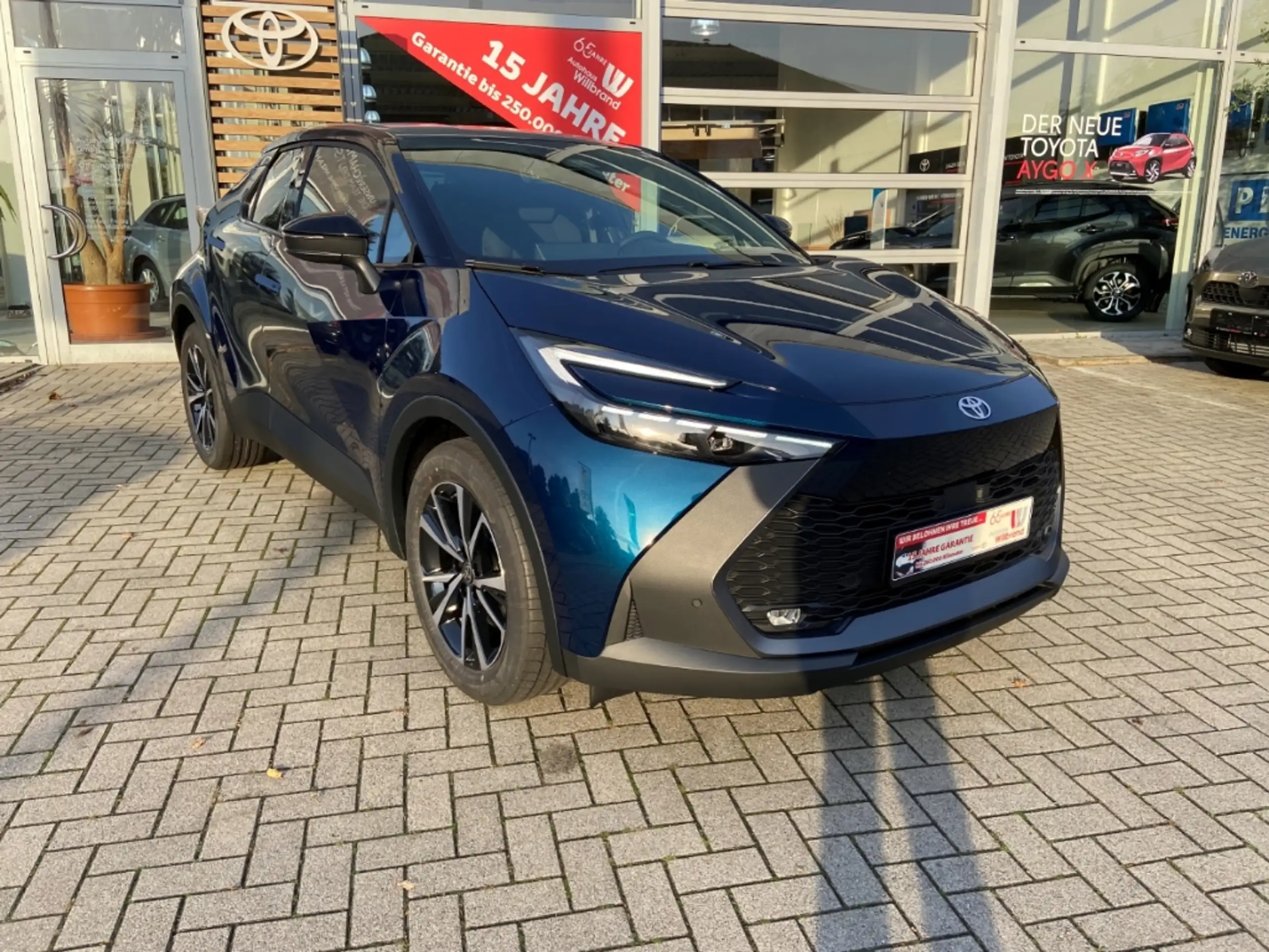 Toyota - C-HR