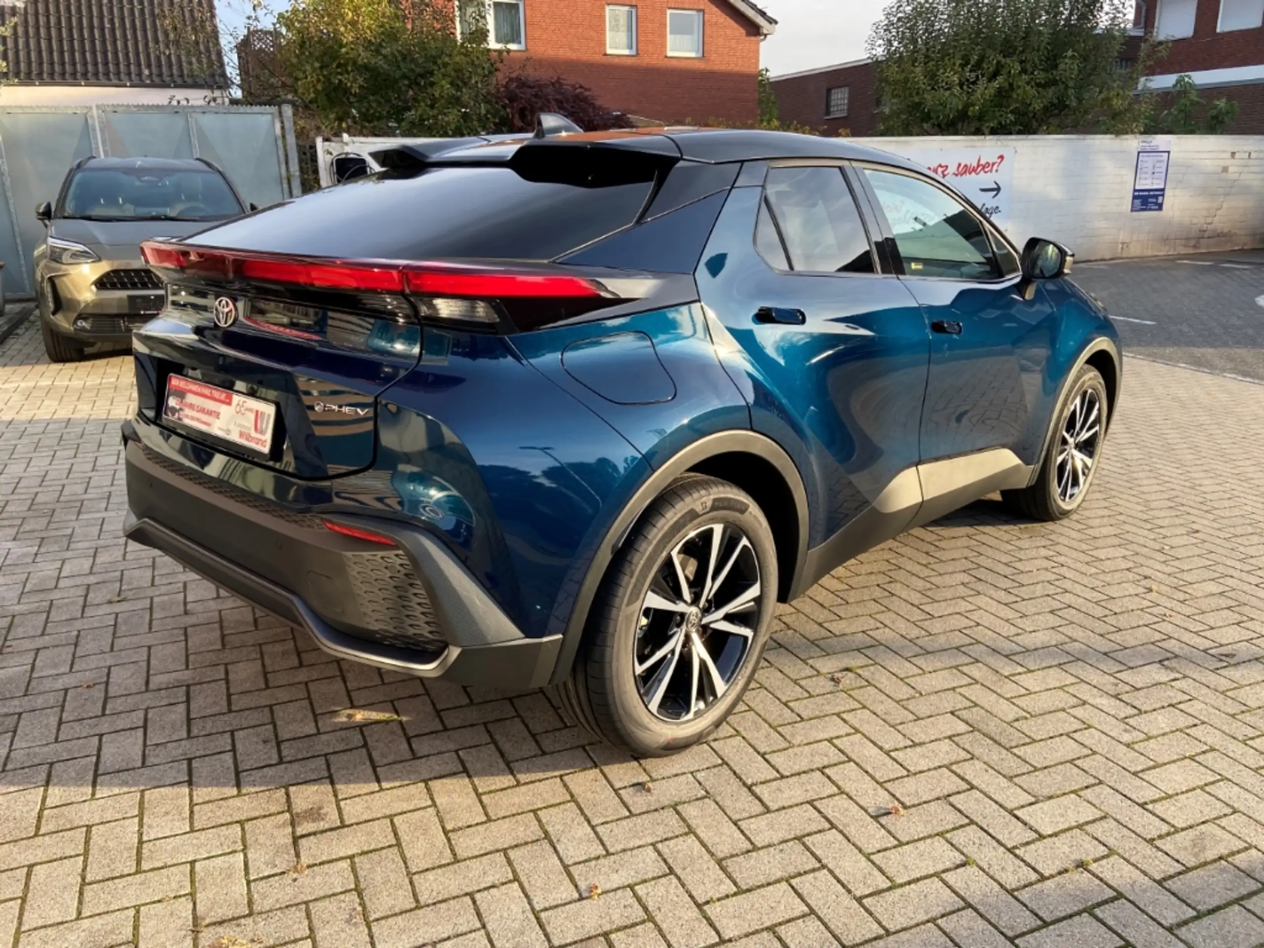 Toyota - C-HR