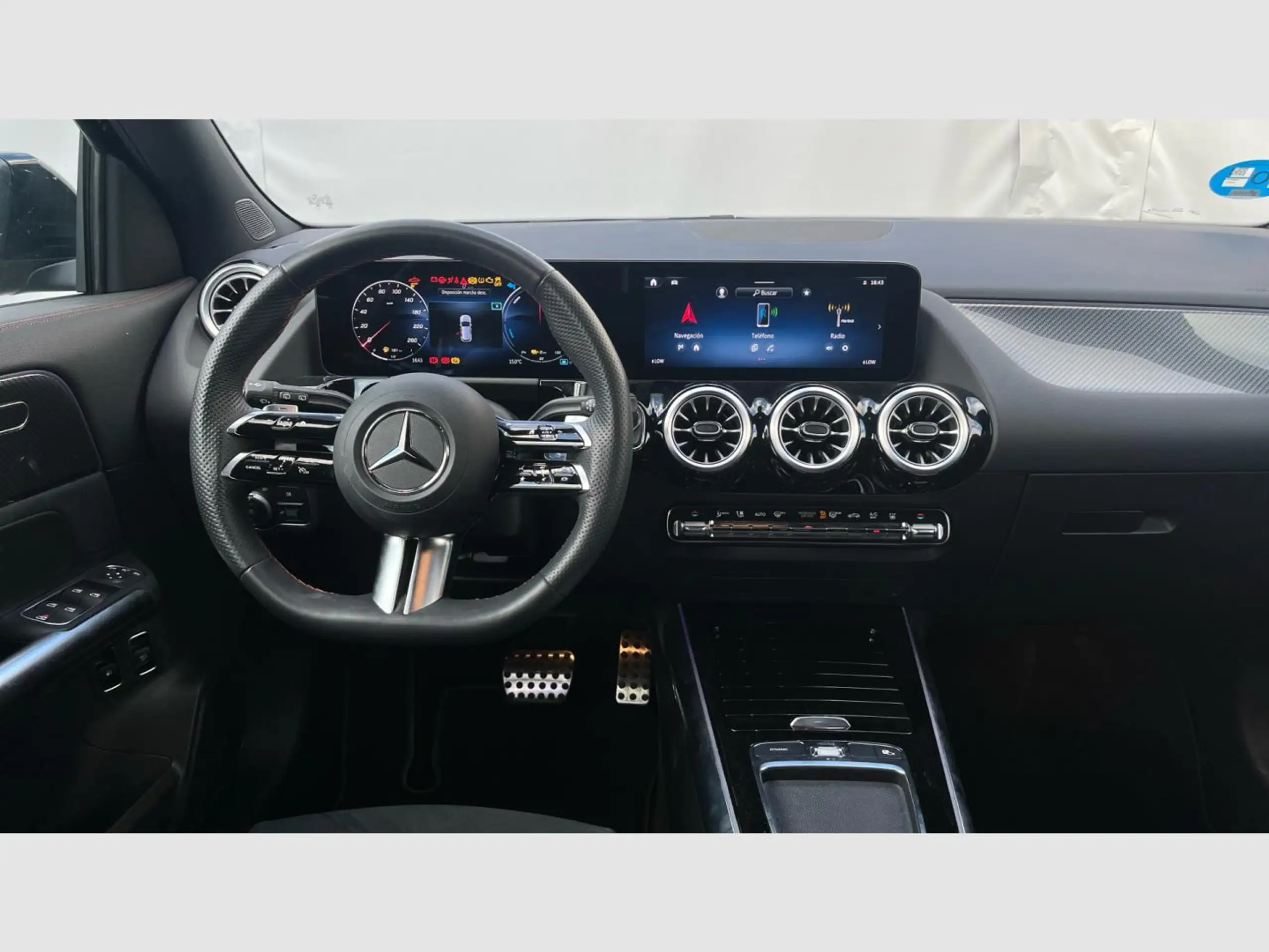 Mercedes-Benz - GLA 250