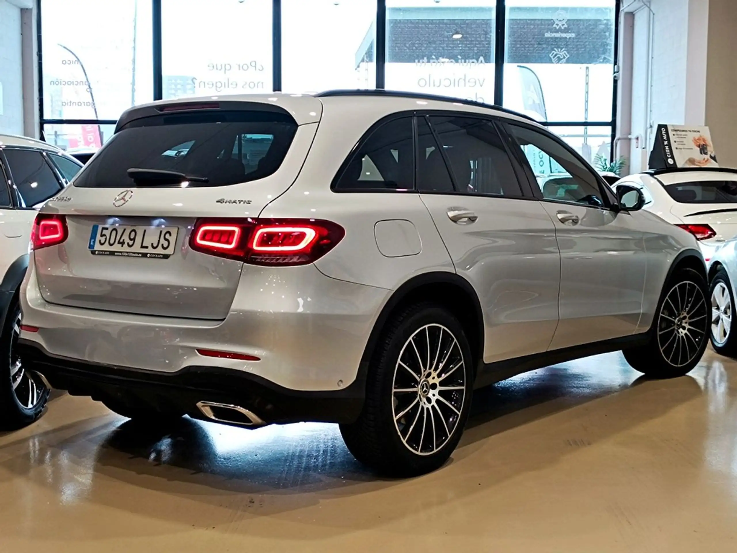 Mercedes-Benz - GLC 220