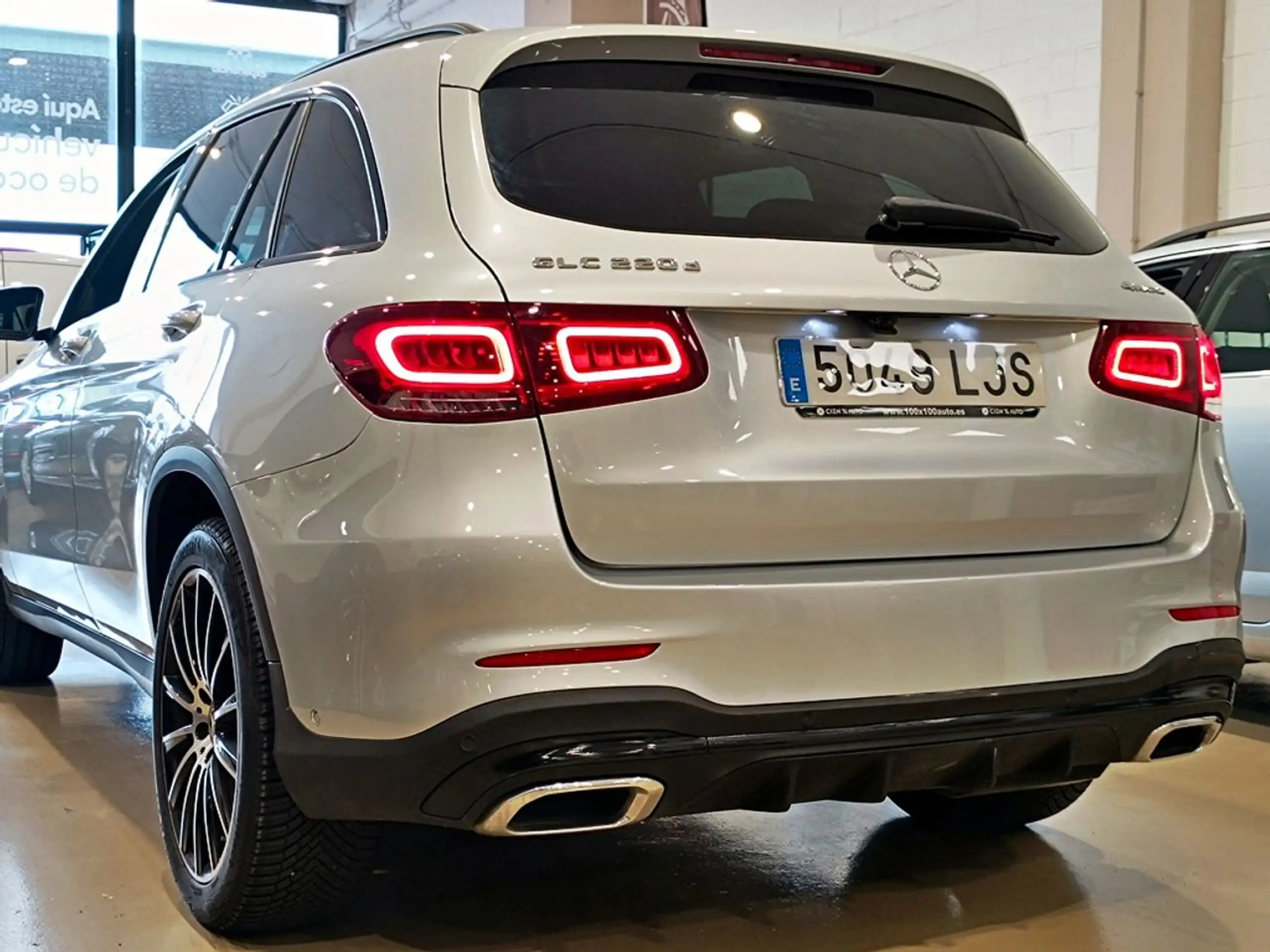 Mercedes-Benz - GLC 220