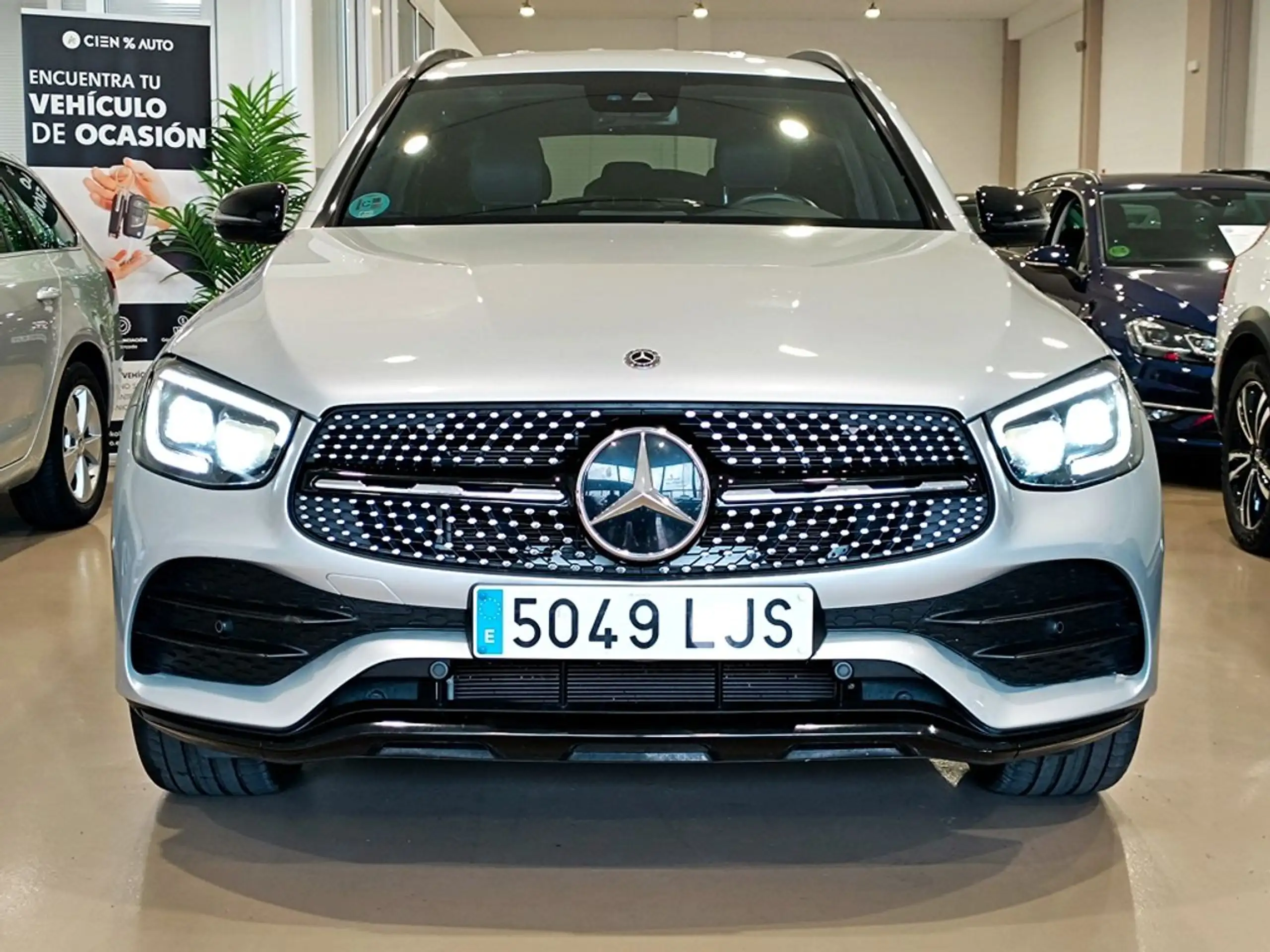 Mercedes-Benz - GLC 220