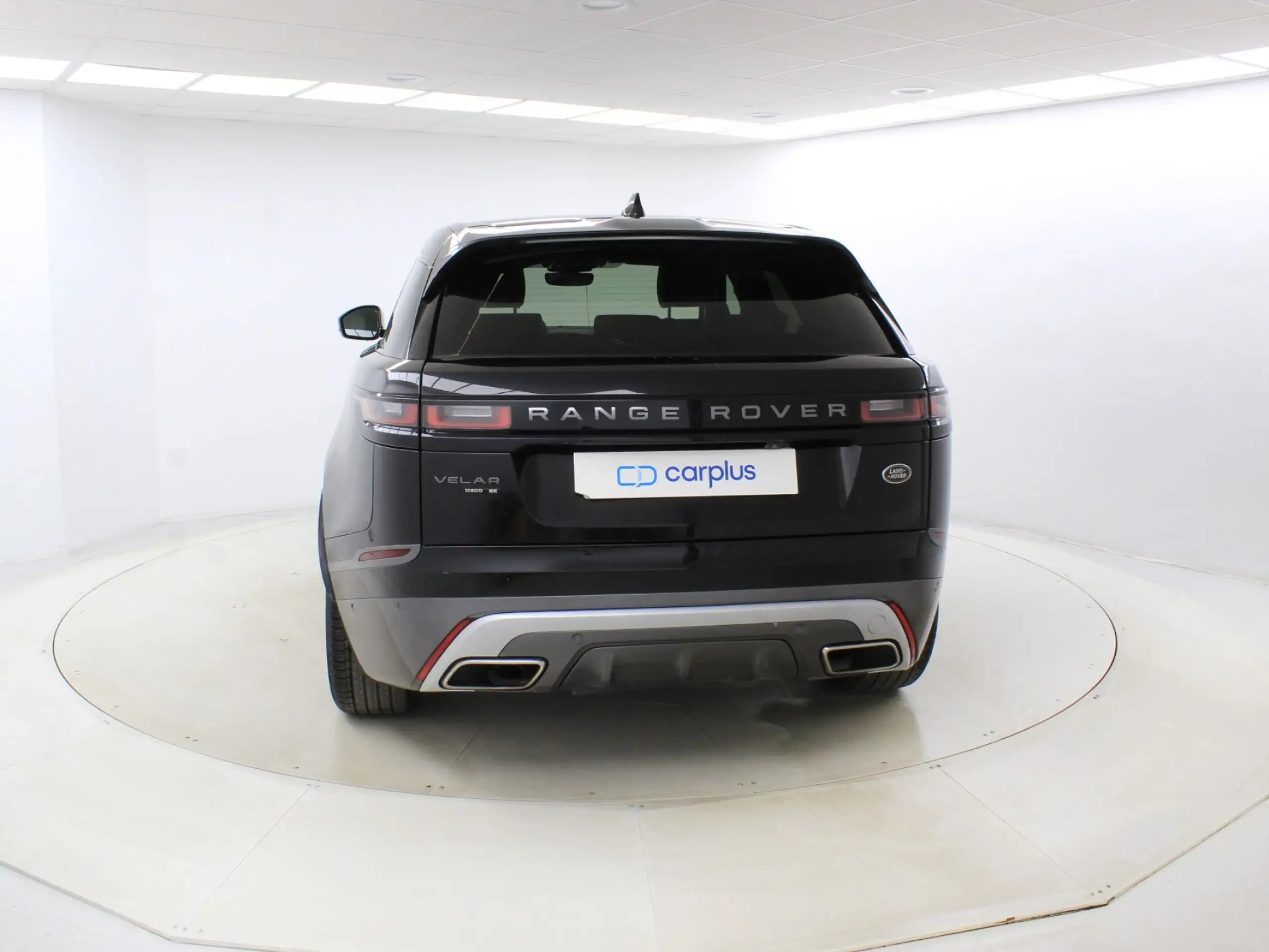 Land Rover - Range Rover Velar