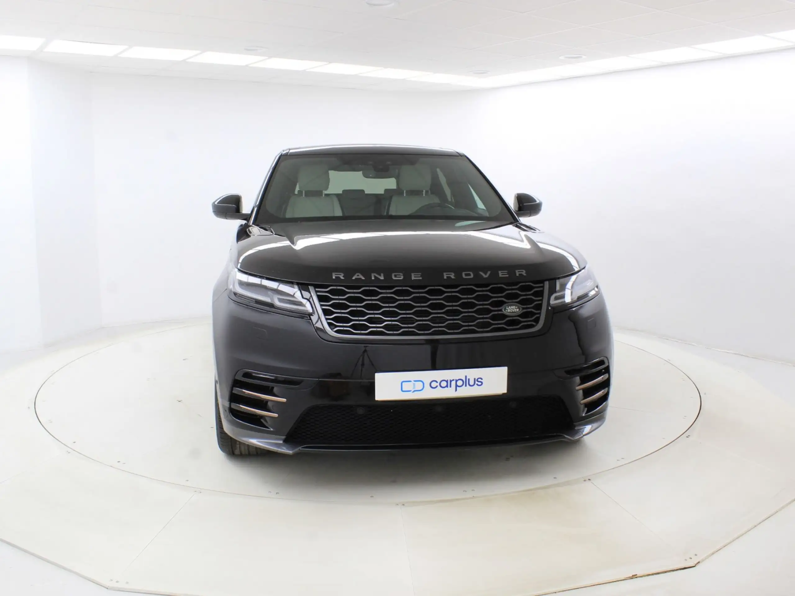 Land Rover - Range Rover Velar