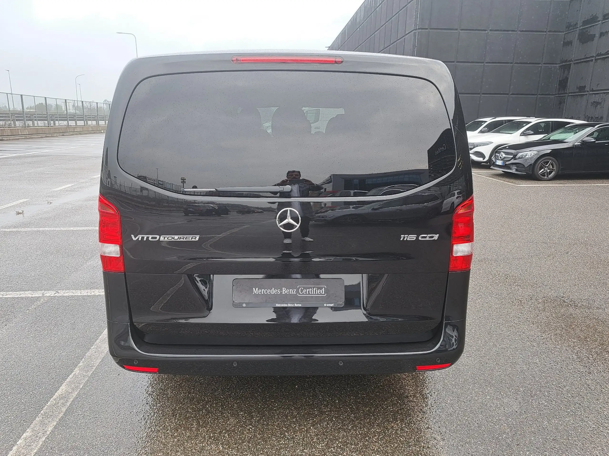 Mercedes-Benz - Vito