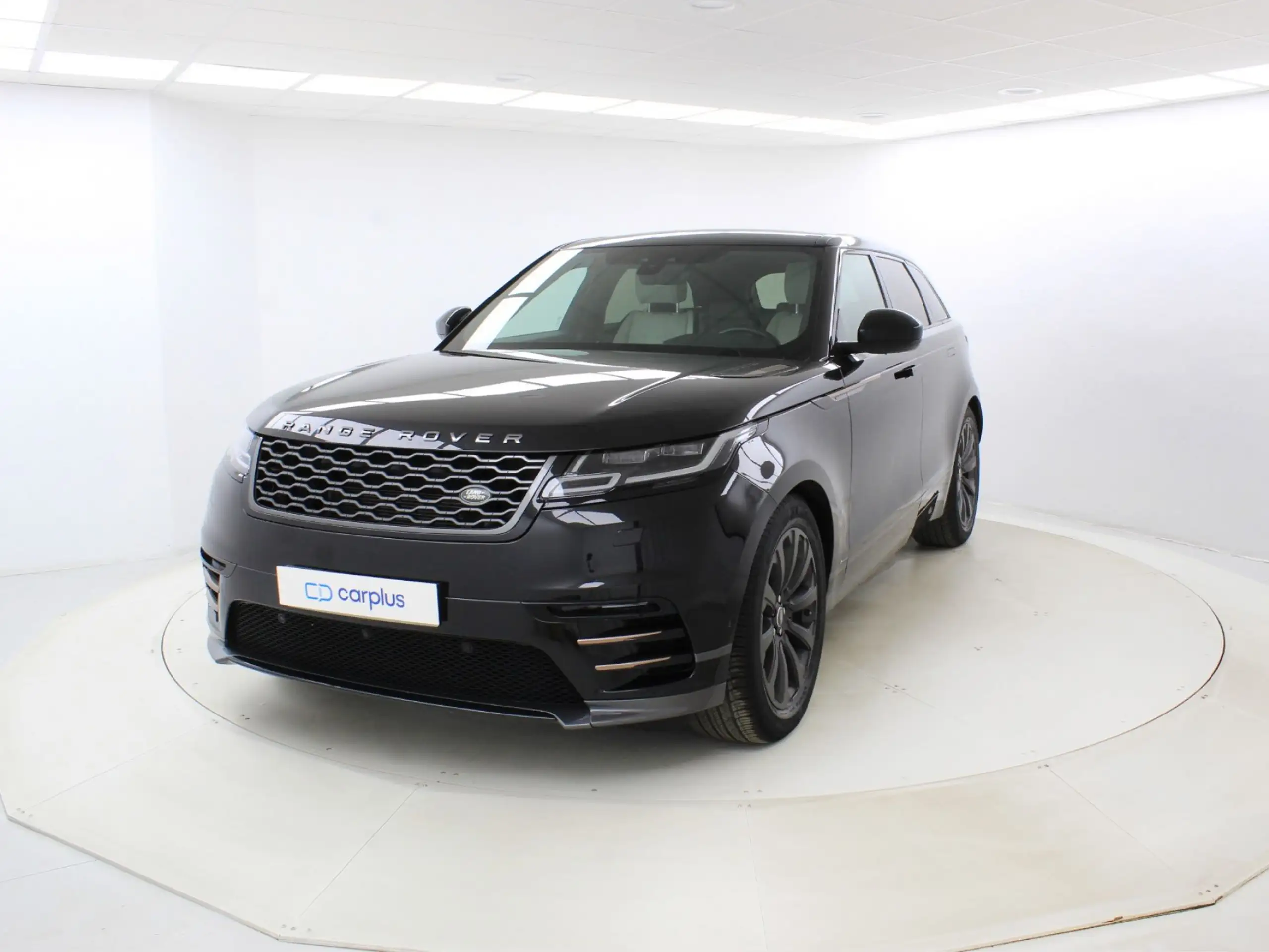 Land Rover - Range Rover Velar