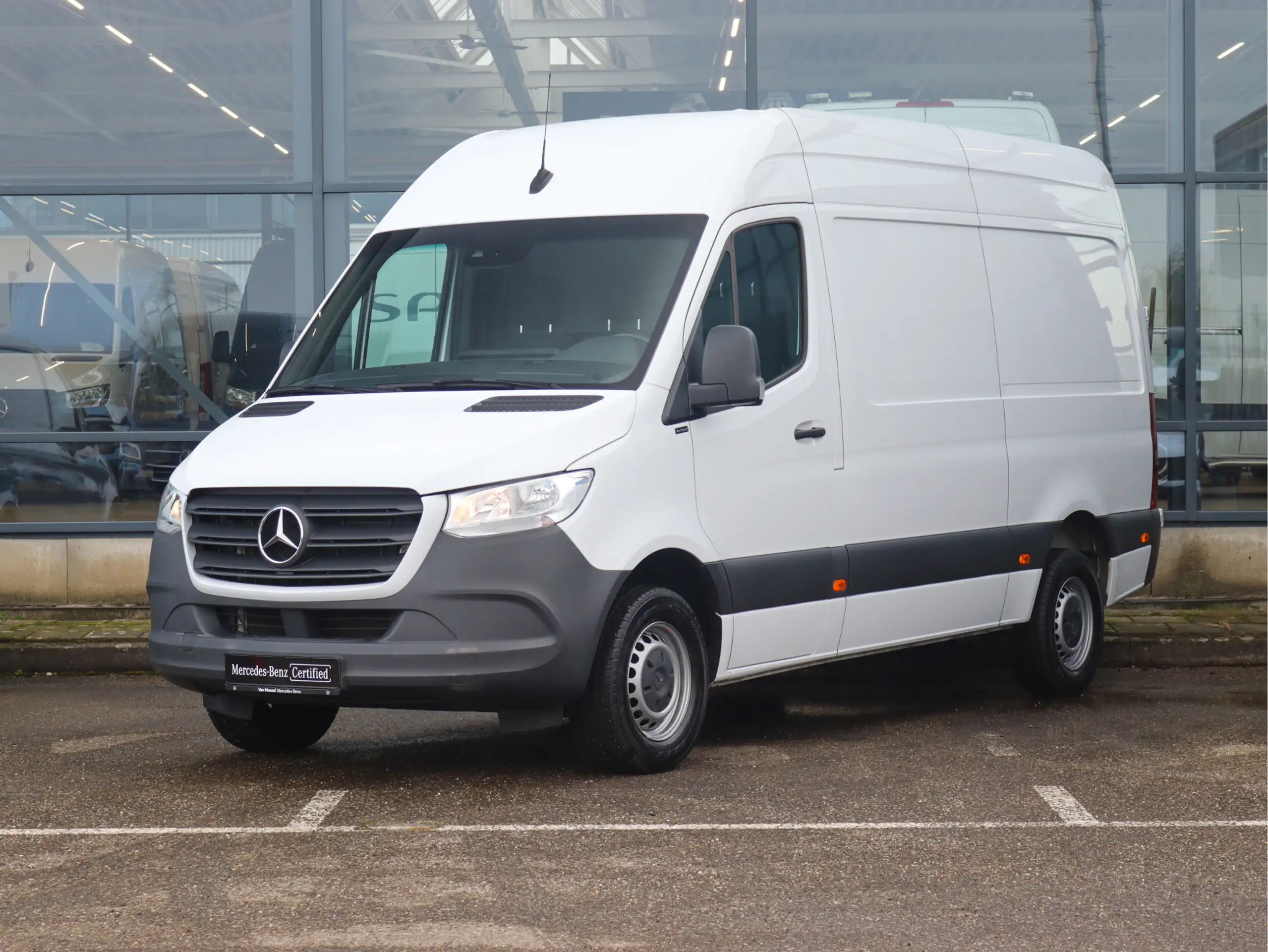 Mercedes-Benz - Sprinter