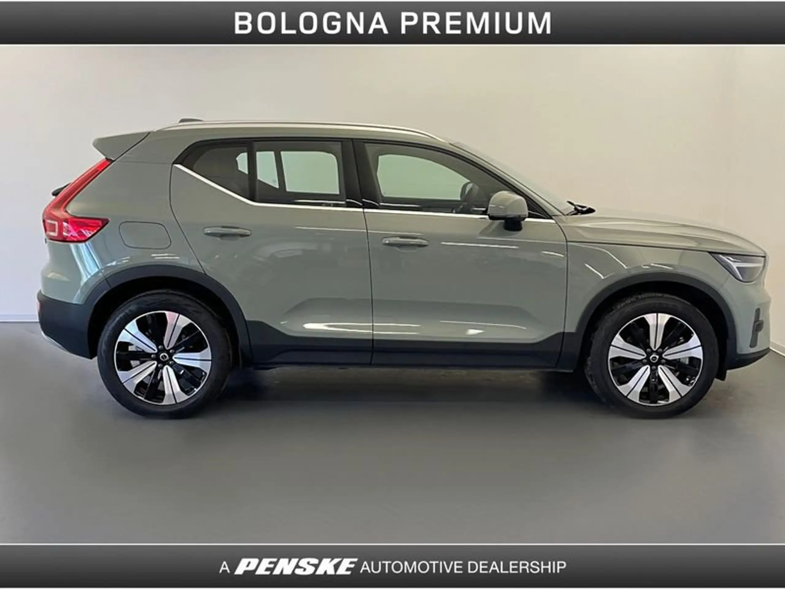 Volvo XC40 2023