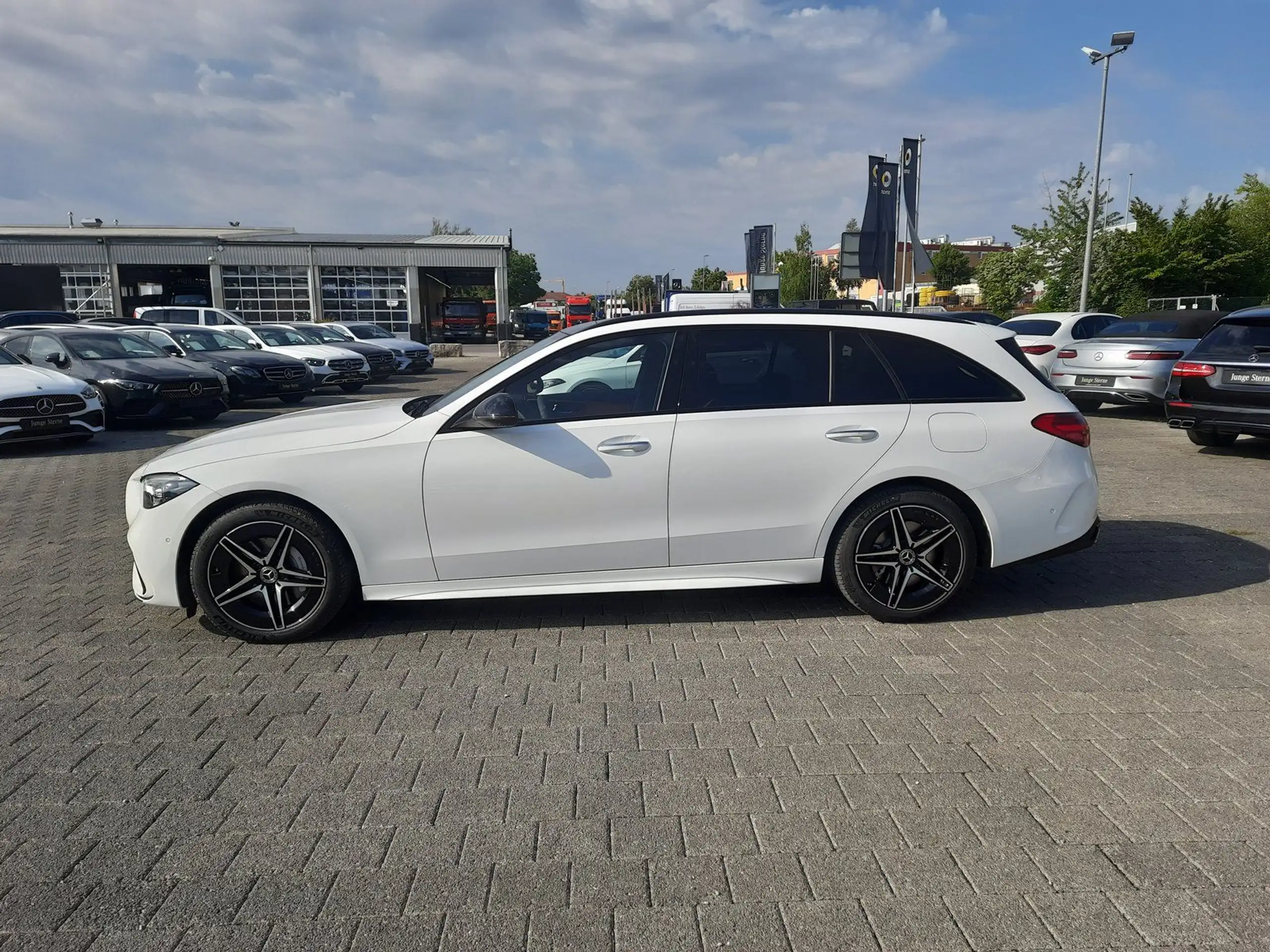 Mercedes-Benz - C 300