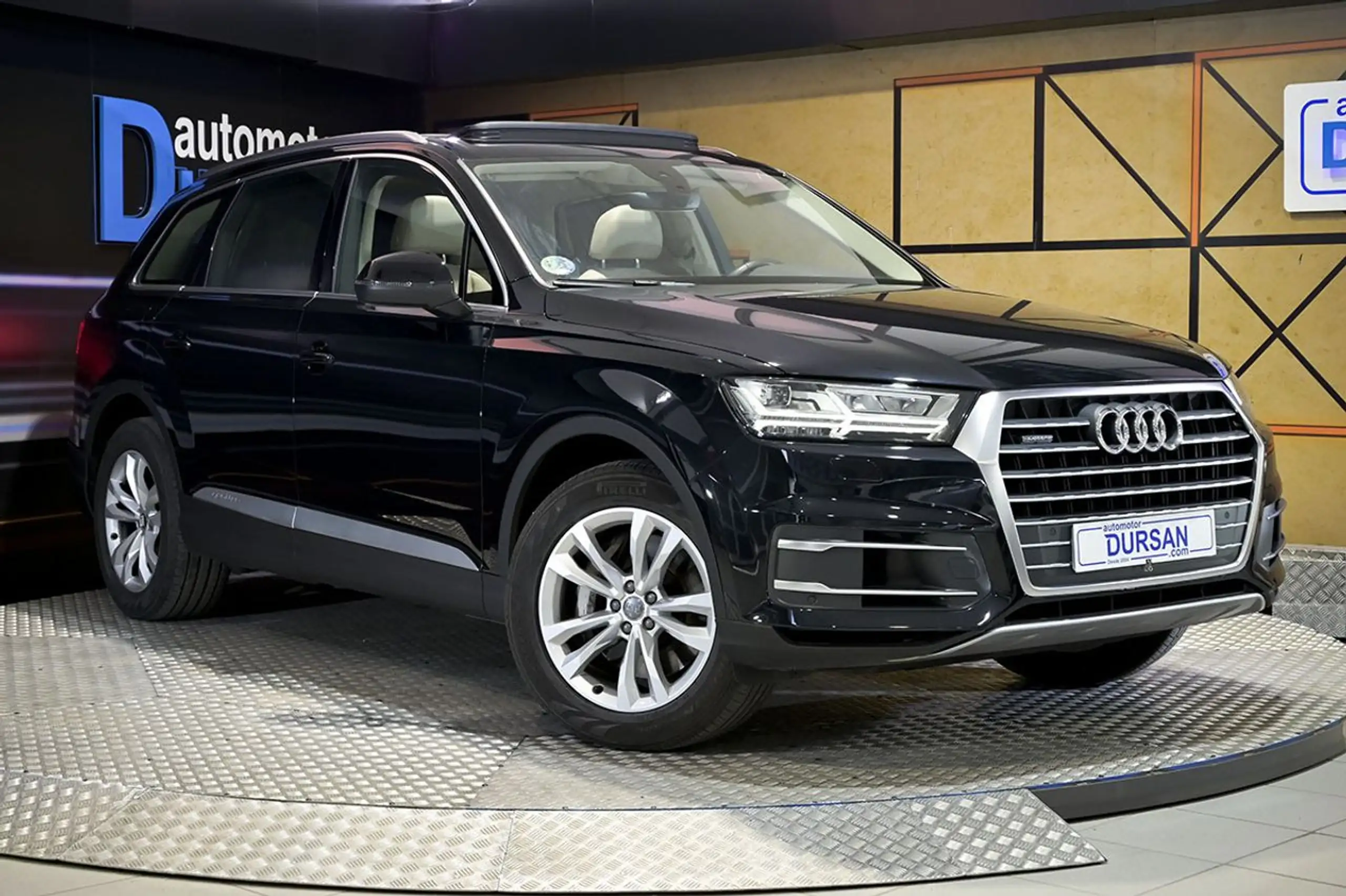 Audi - Q7