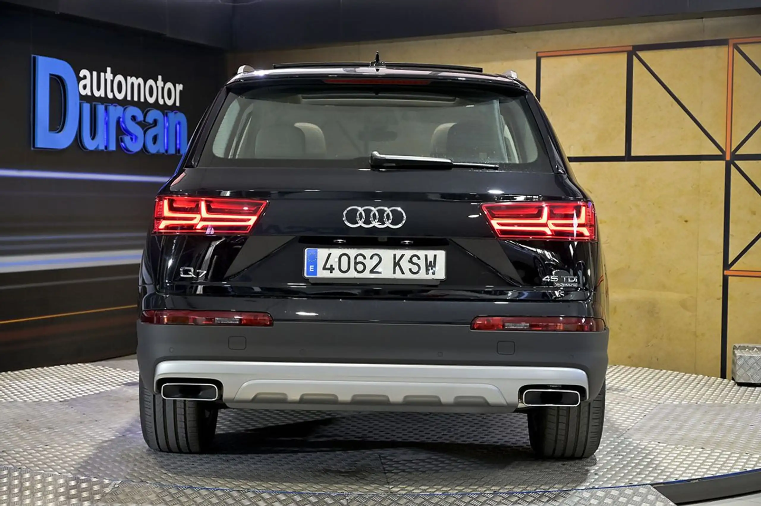 Audi - Q7