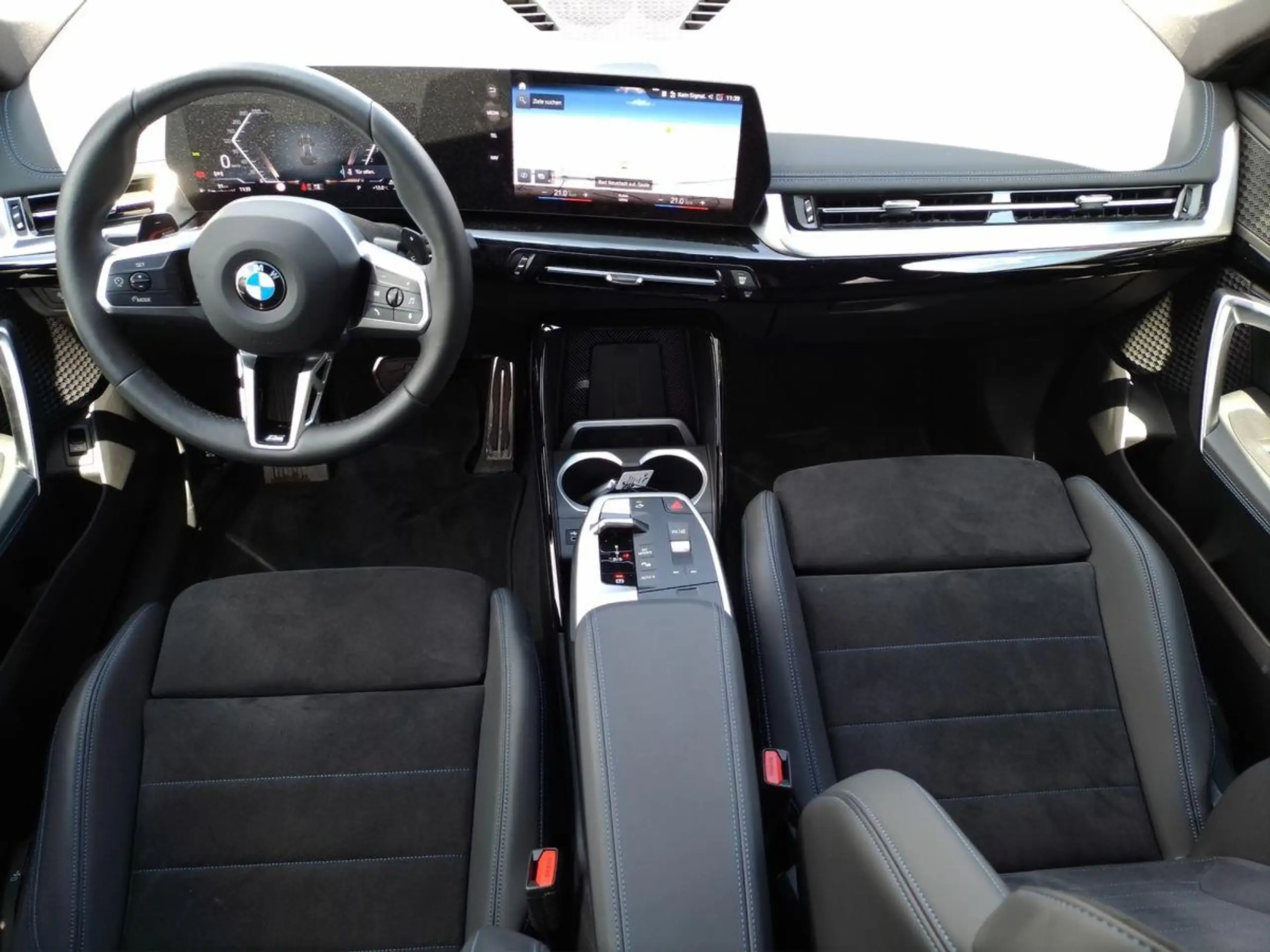 BMW - X1