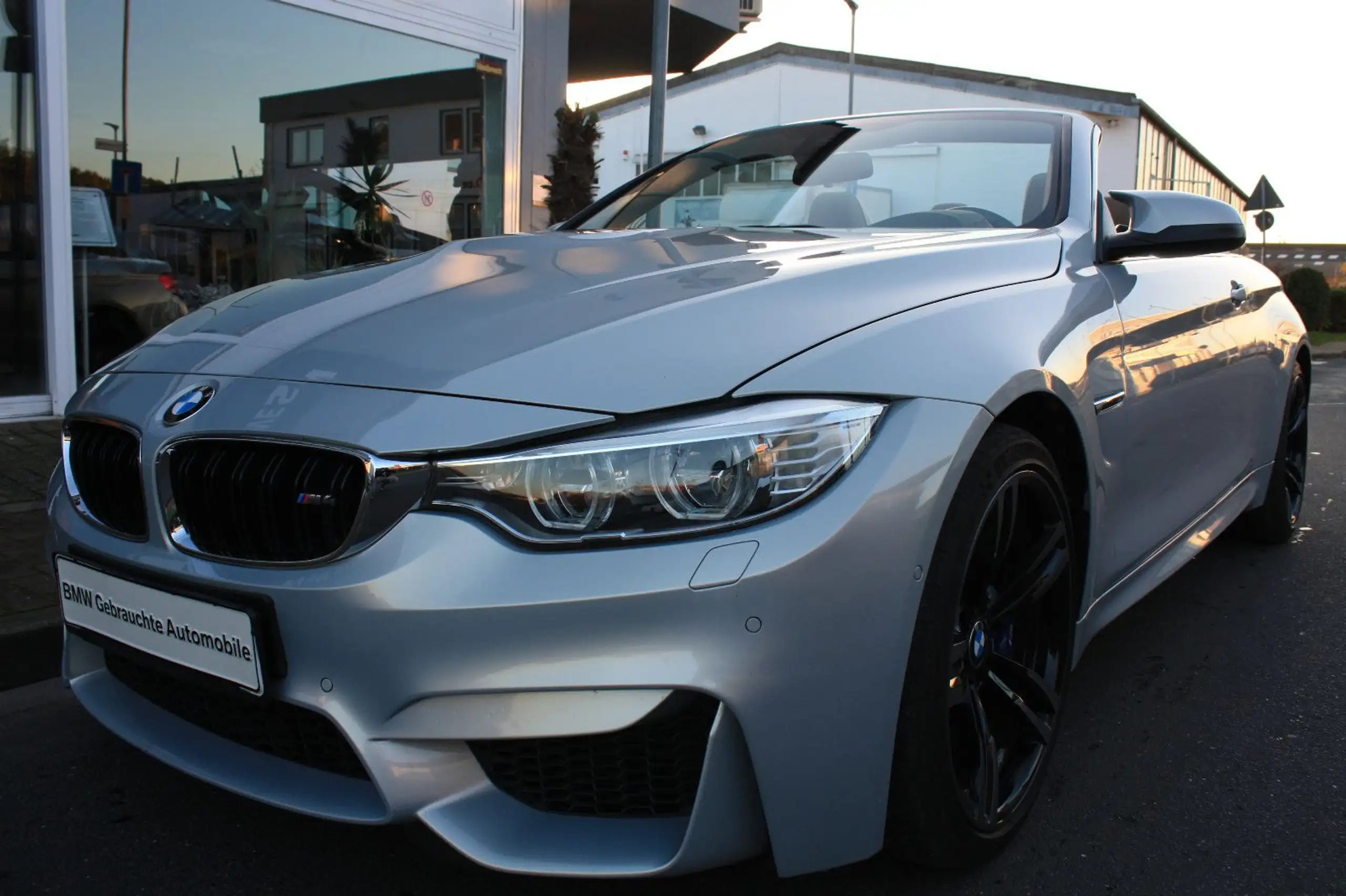 BMW M4 2015