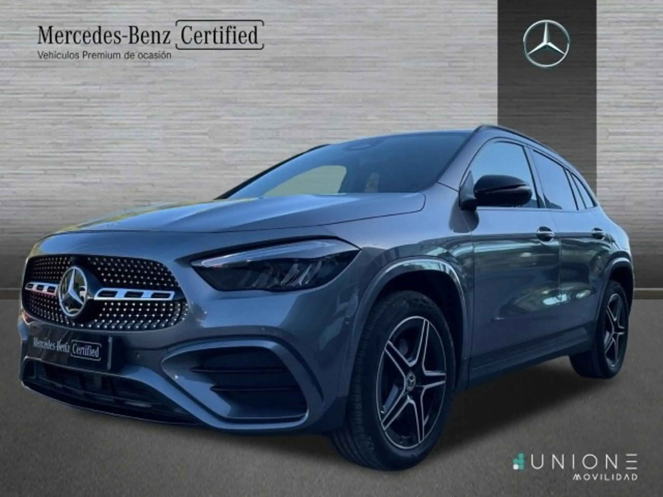 Mercedes-Benz - GLA 250