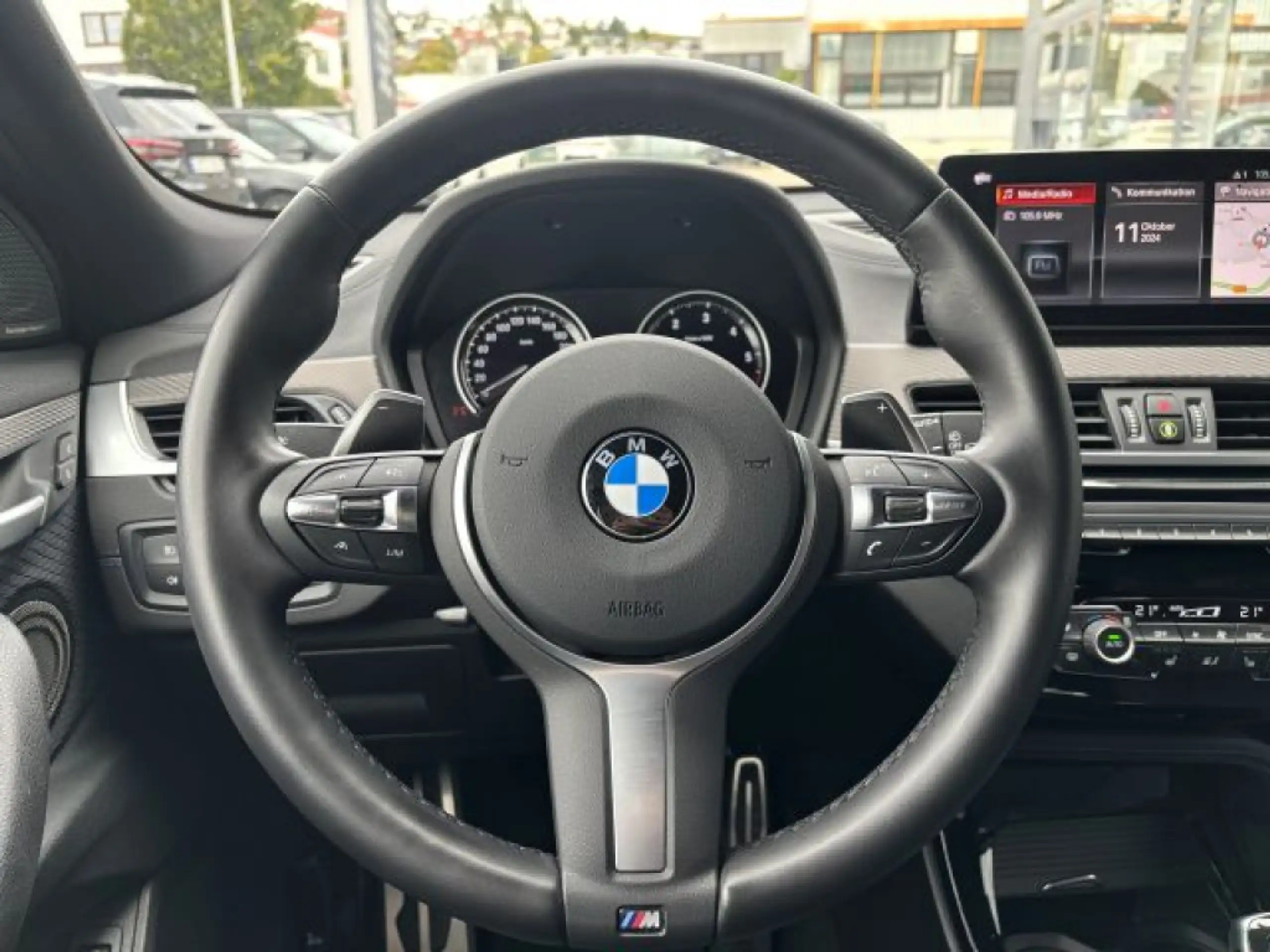 BMW - X2