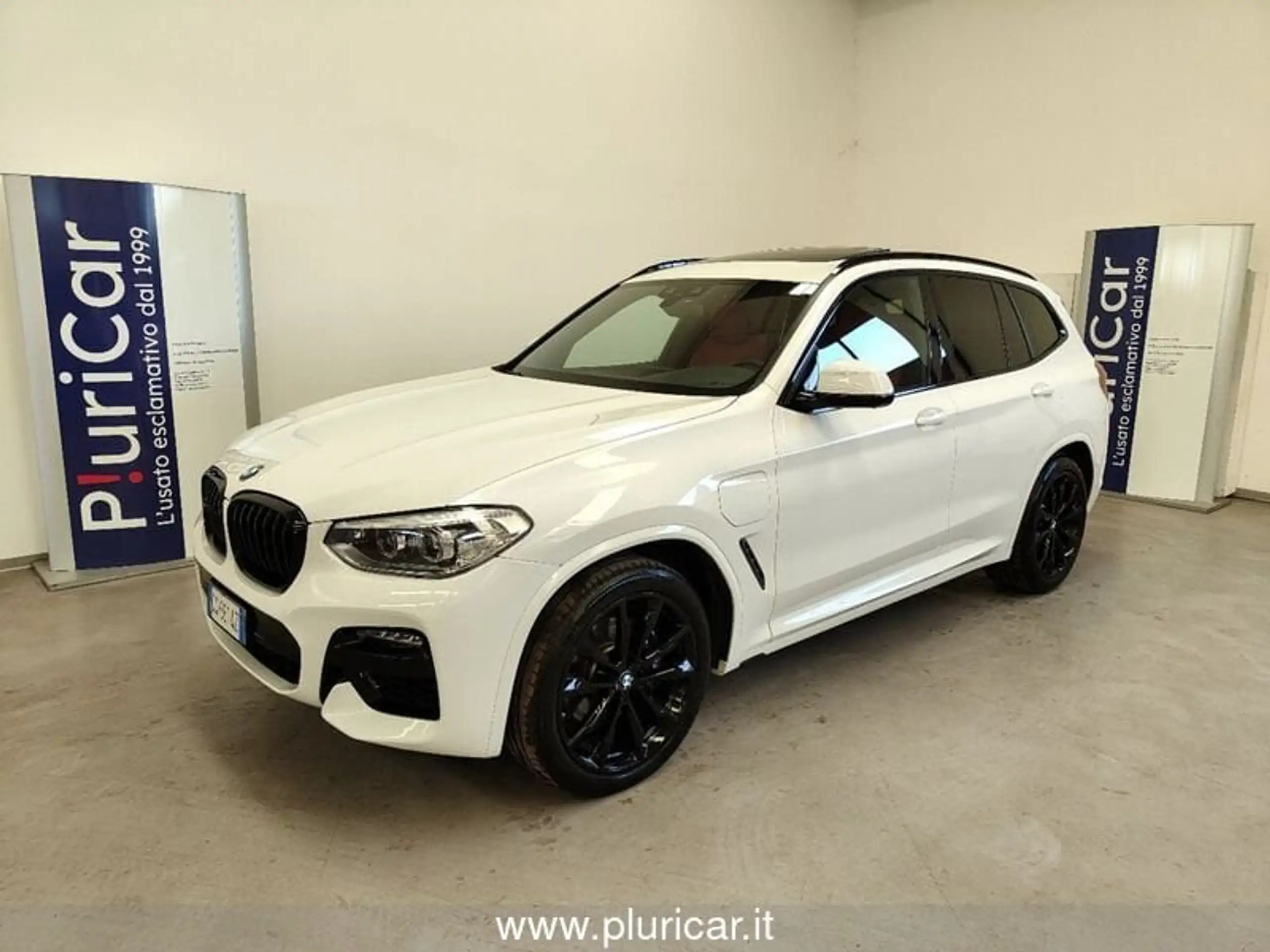 BMW - X3