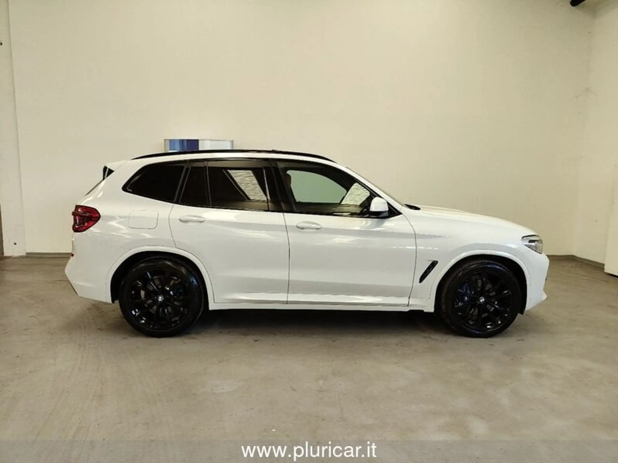 BMW - X3