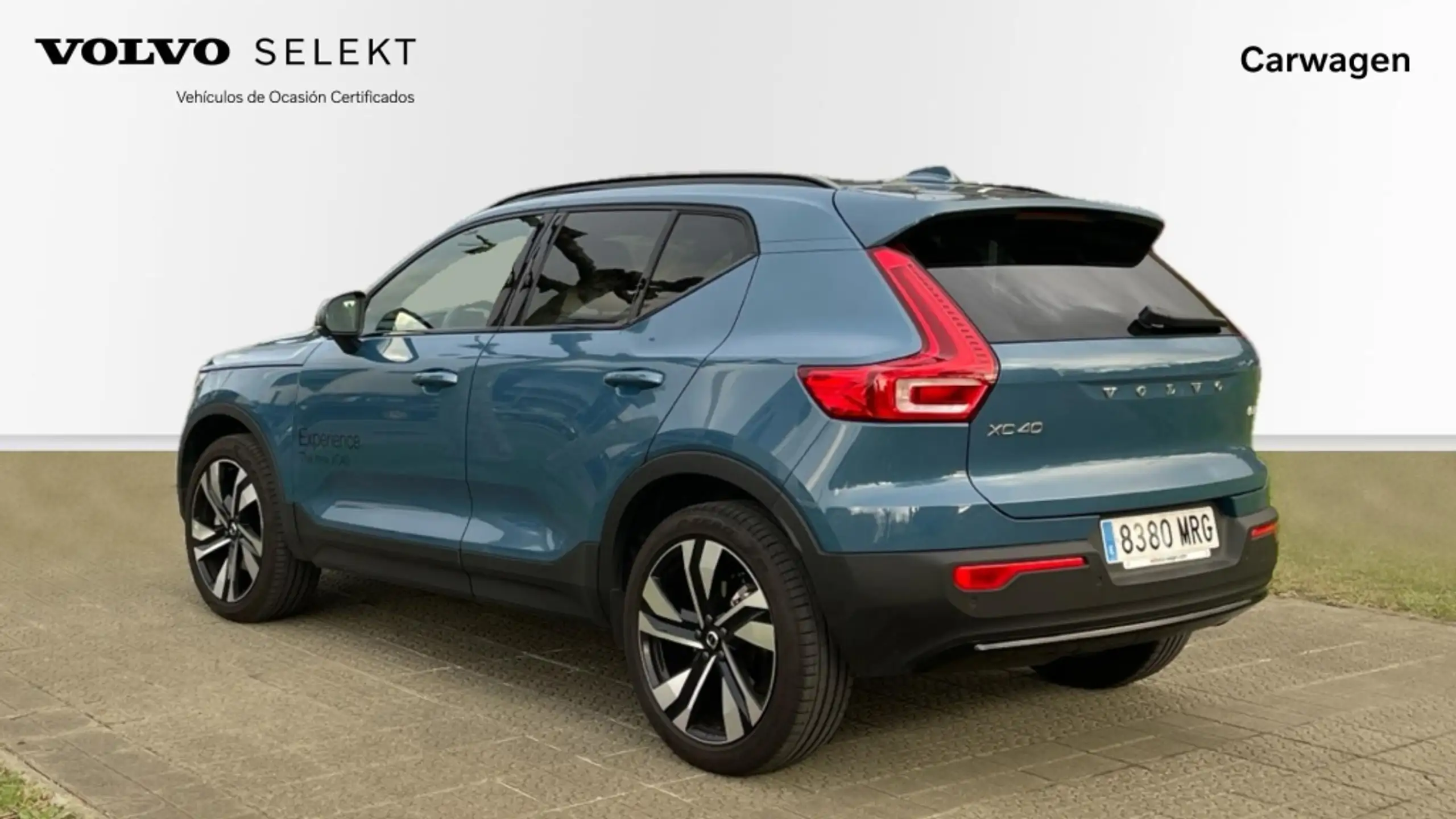 Volvo - XC40