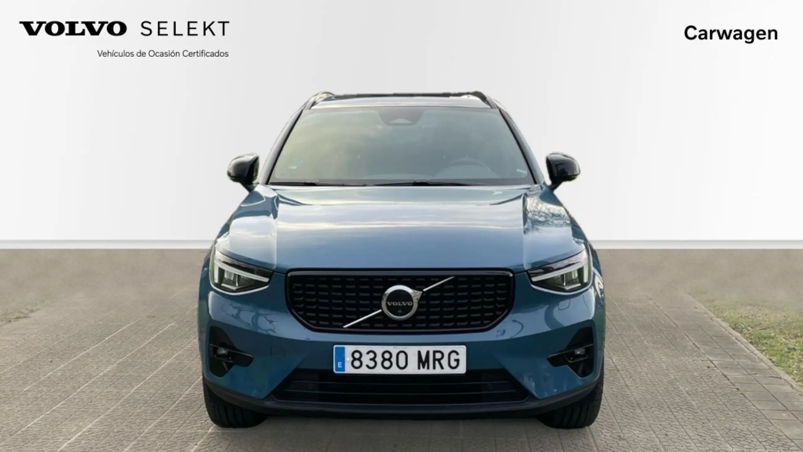 Volvo - XC40