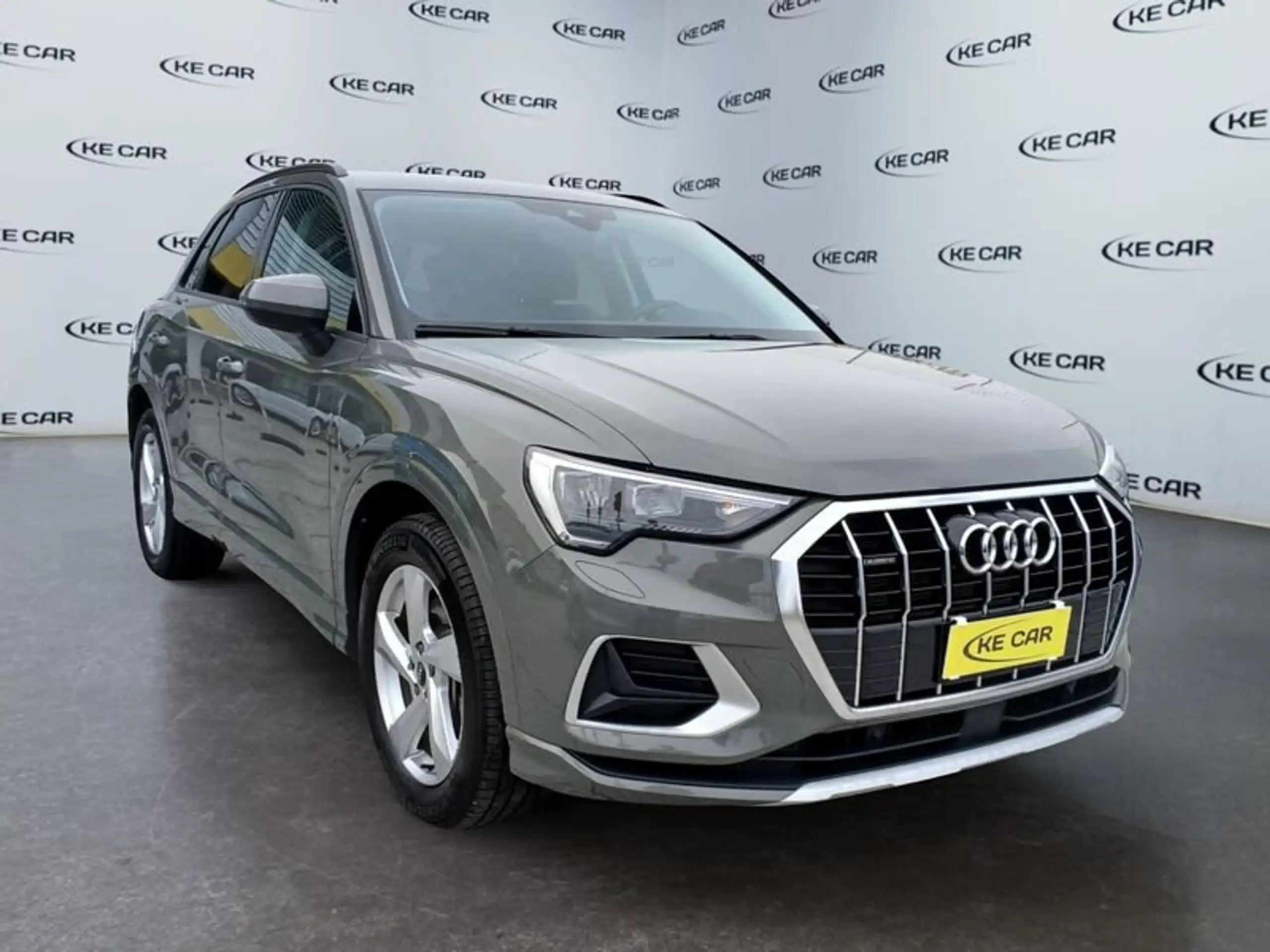 Audi - Q3