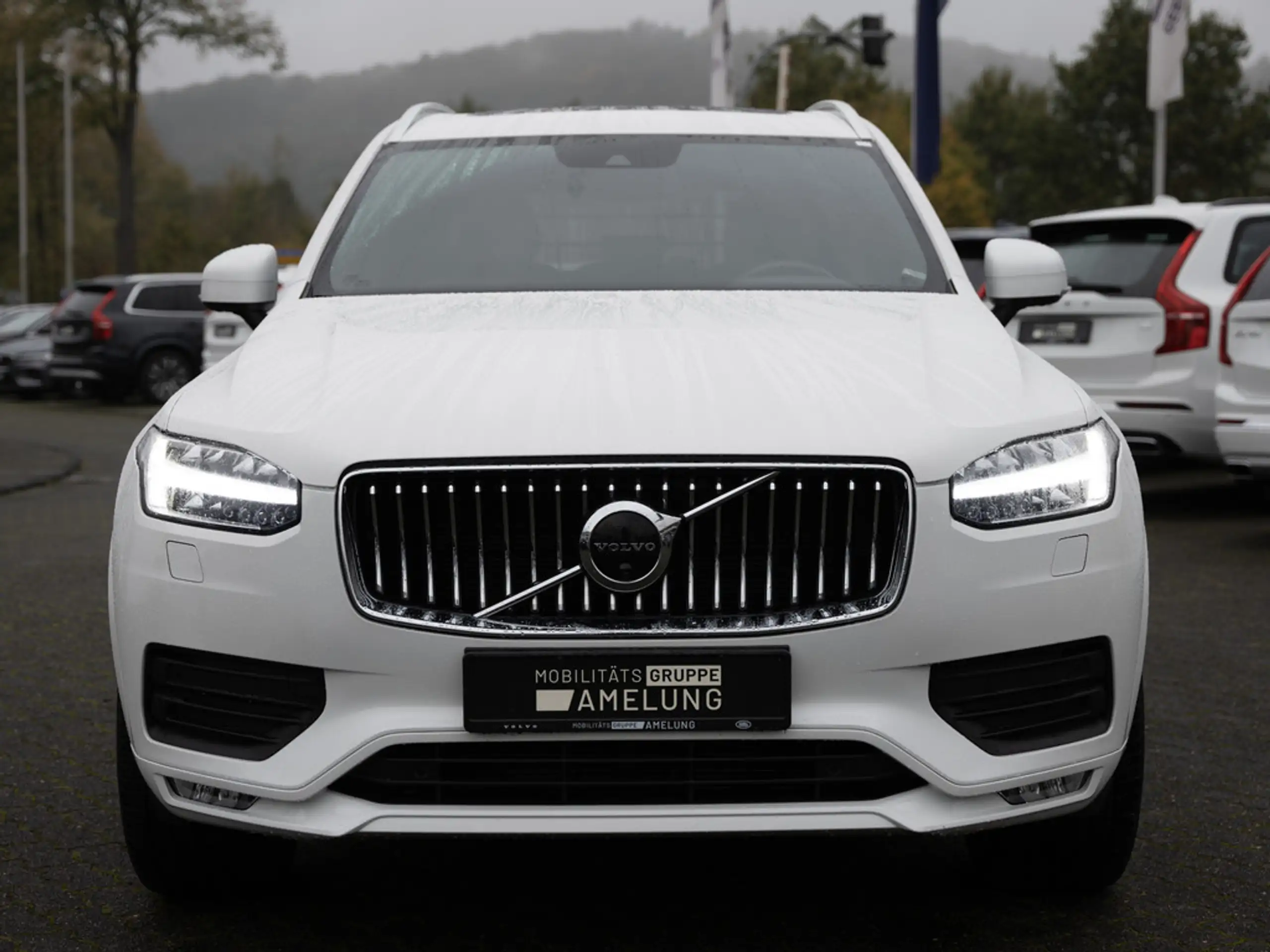 Volvo - XC90