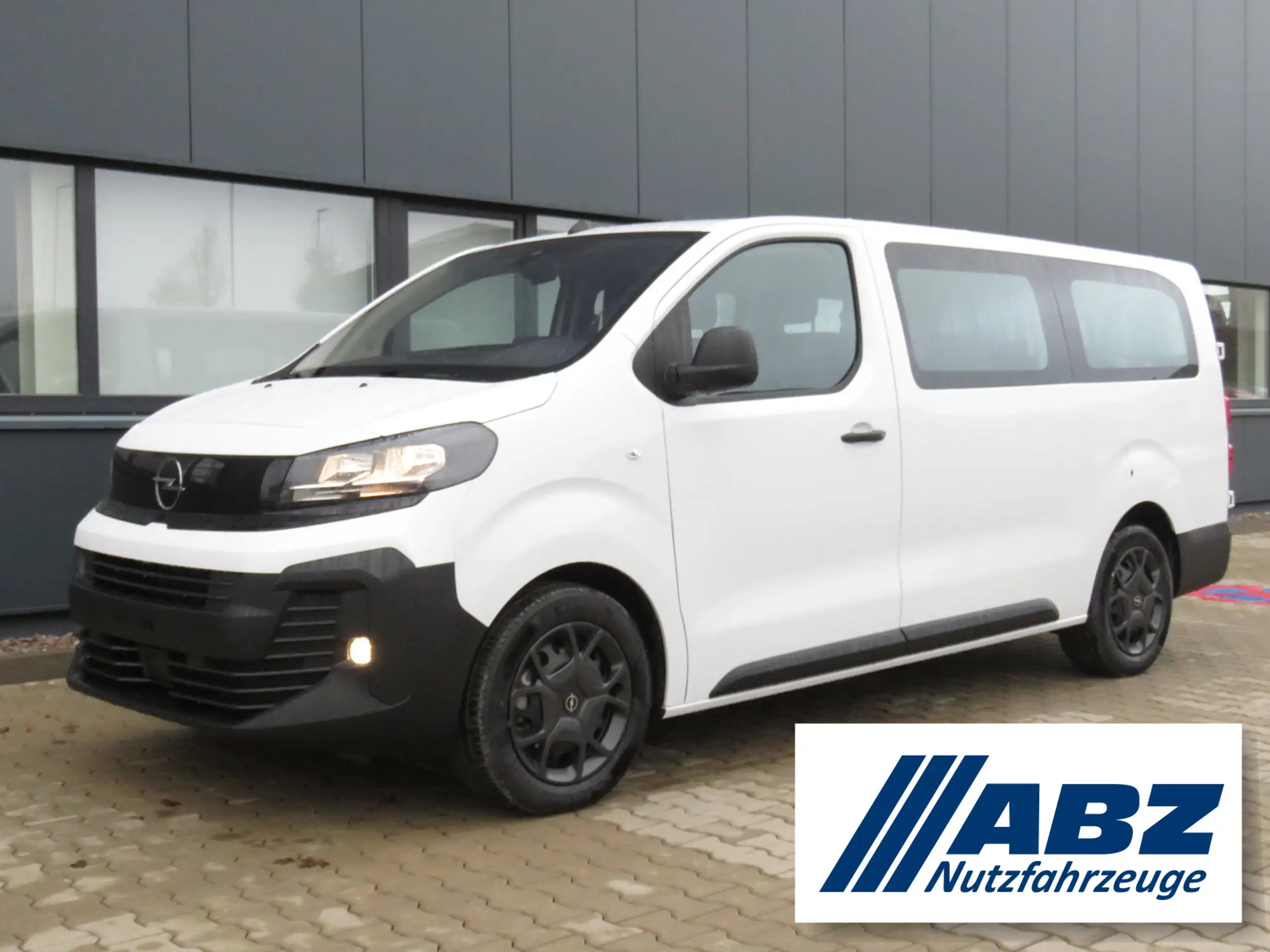 Opel Vivaro 2024