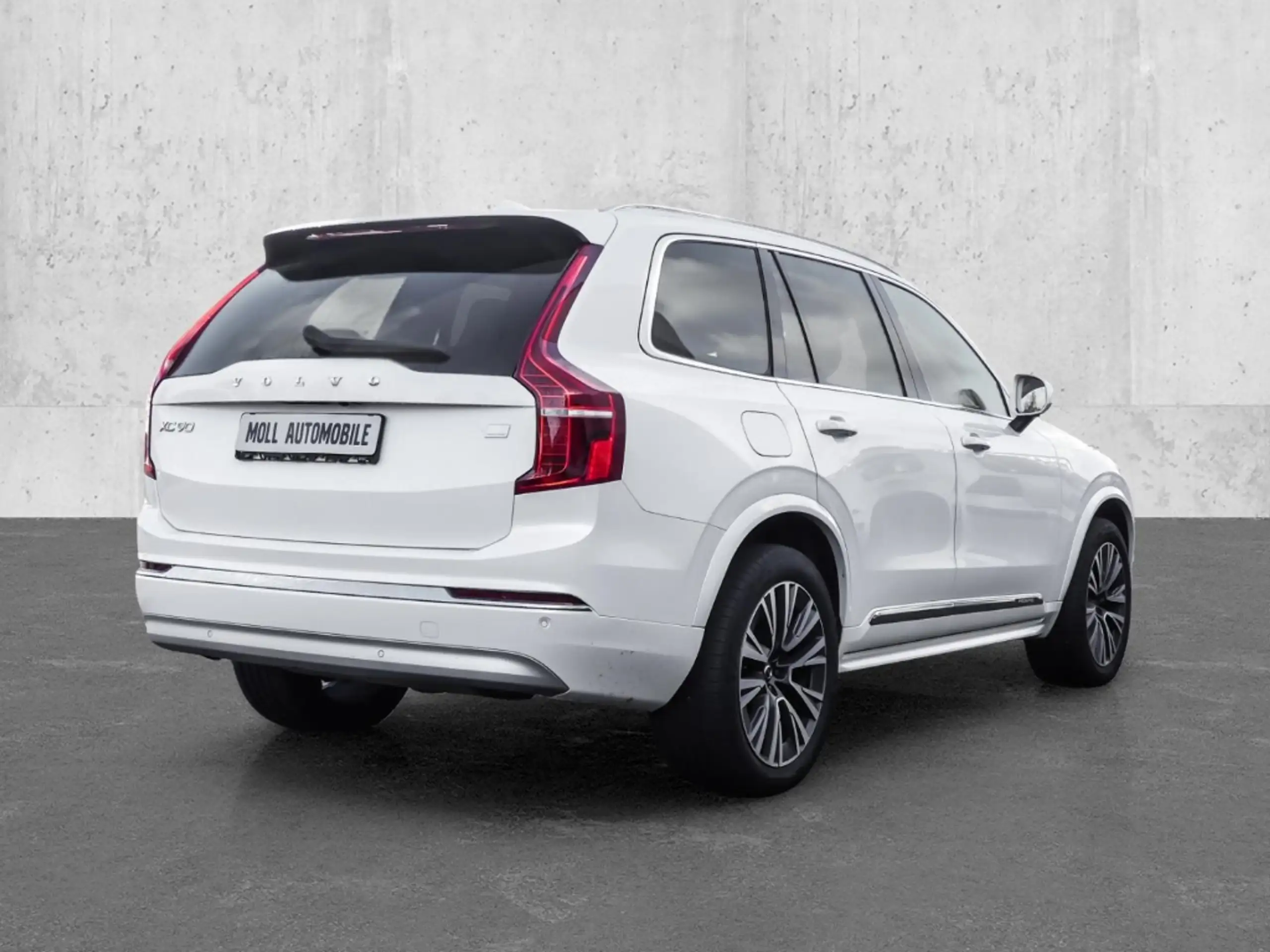 Volvo - XC90