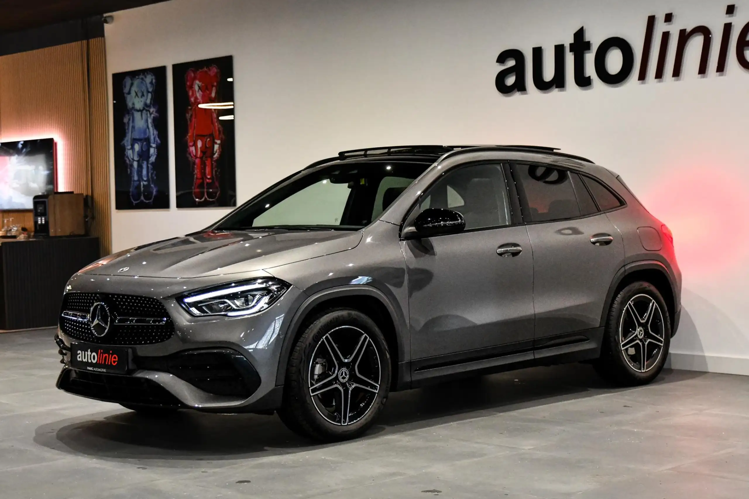 Mercedes-Benz - GLA 200