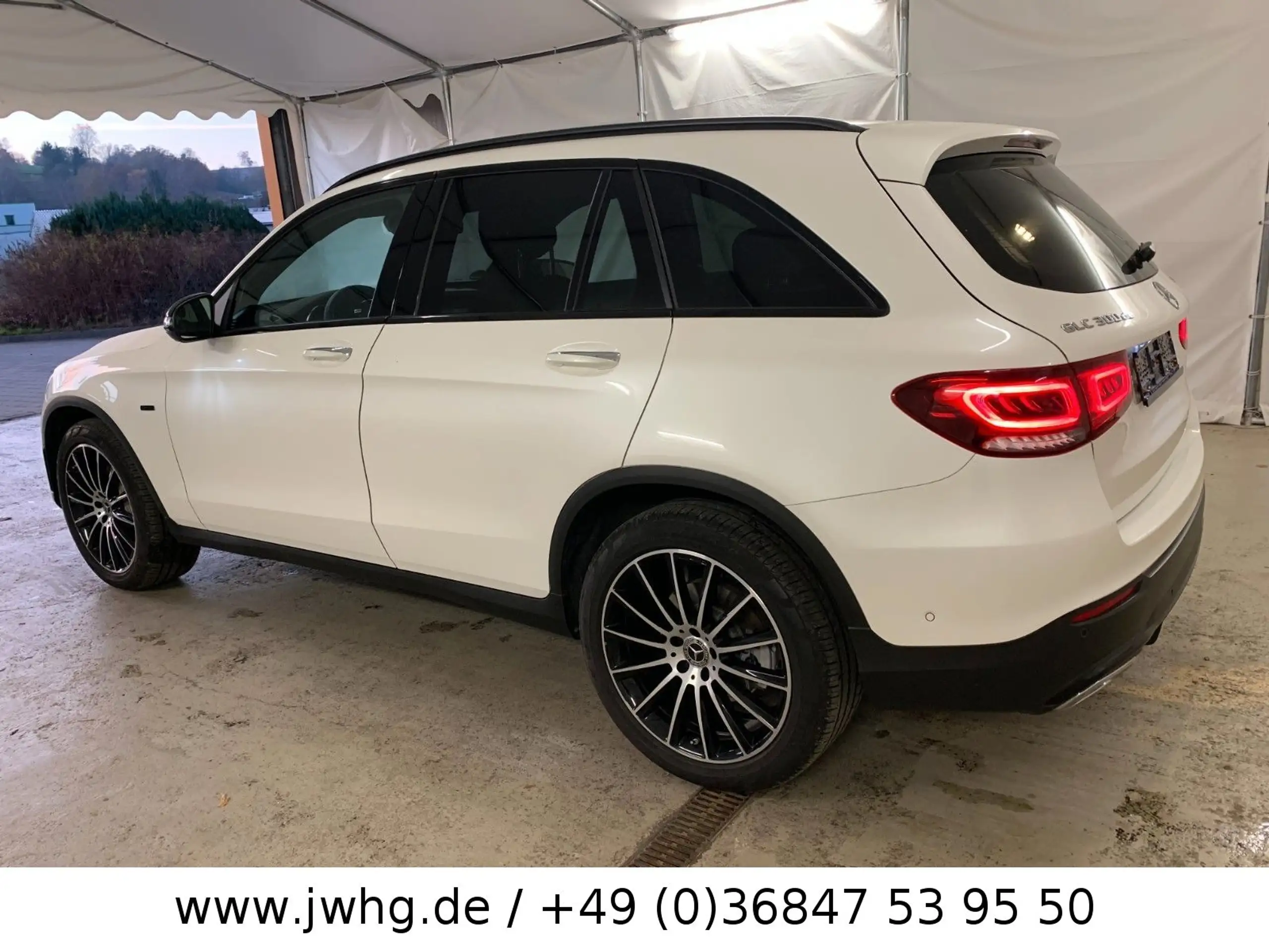 Mercedes-Benz - GLC 300