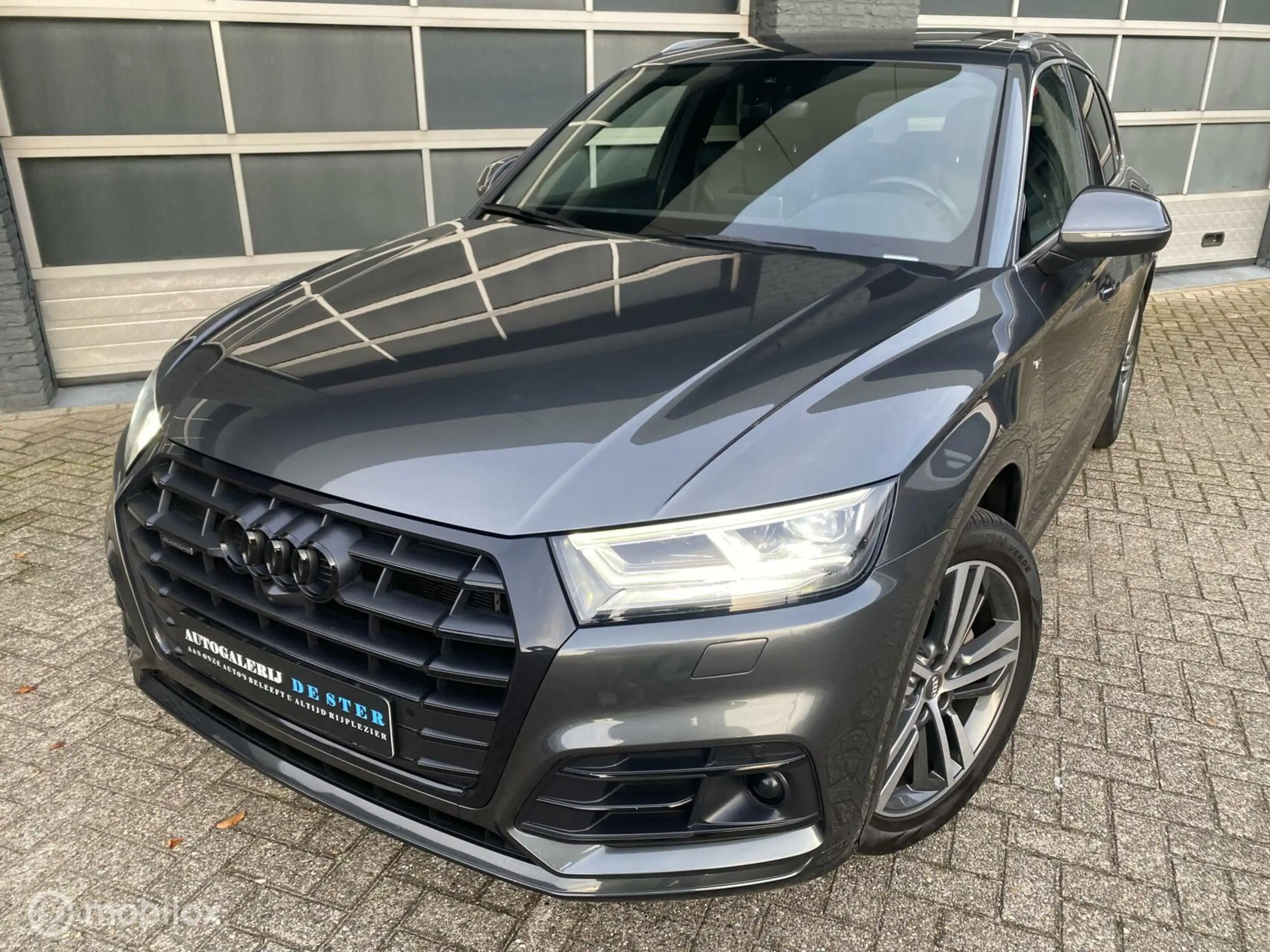 Audi - Q5