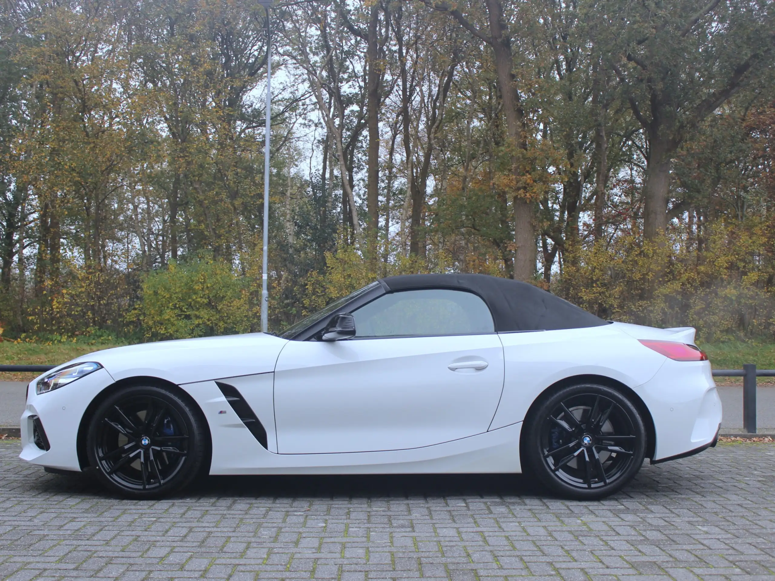 BMW - Z4