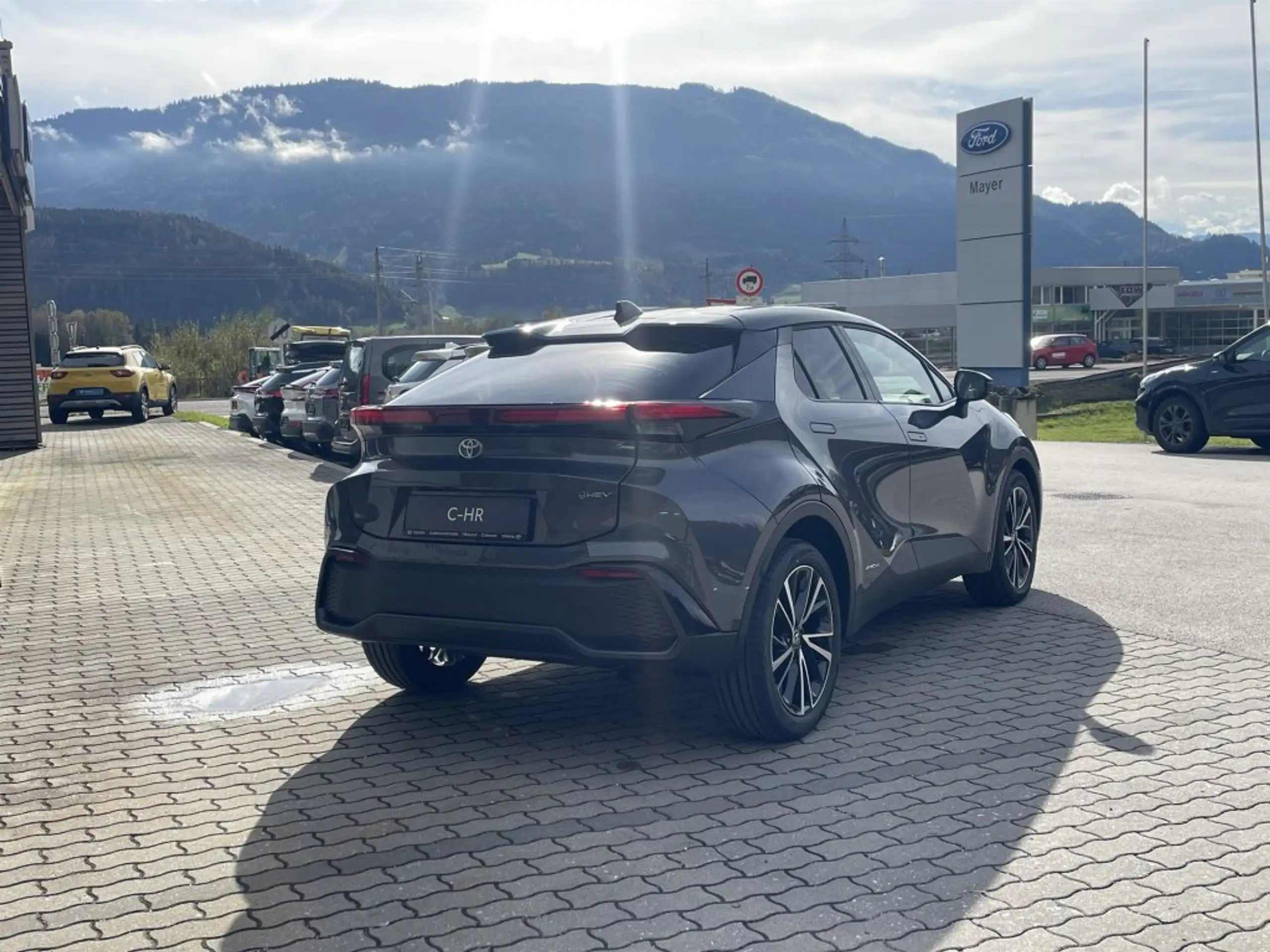 Toyota - C-HR