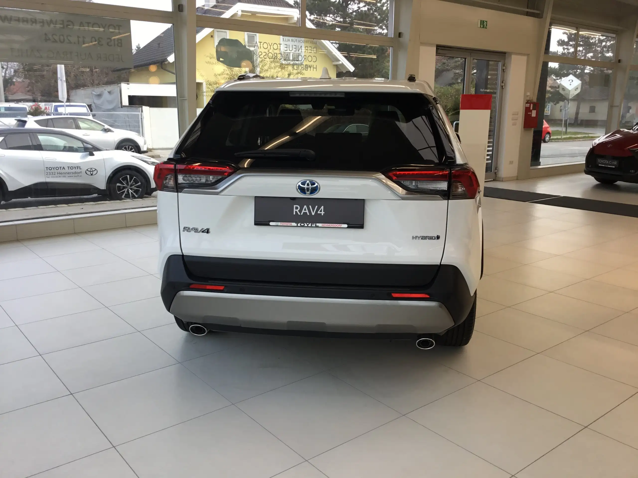 Toyota - RAV 4