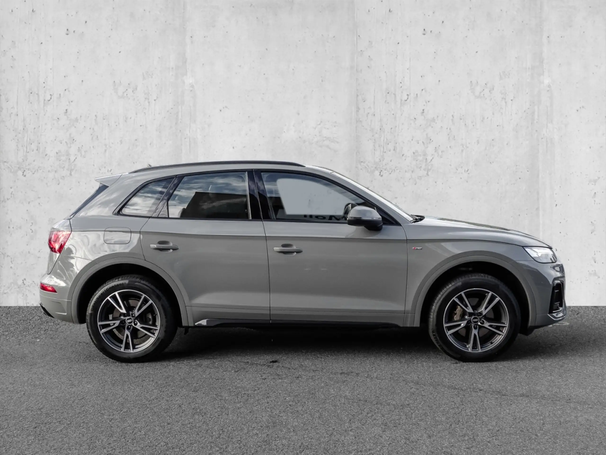 Audi - Q5