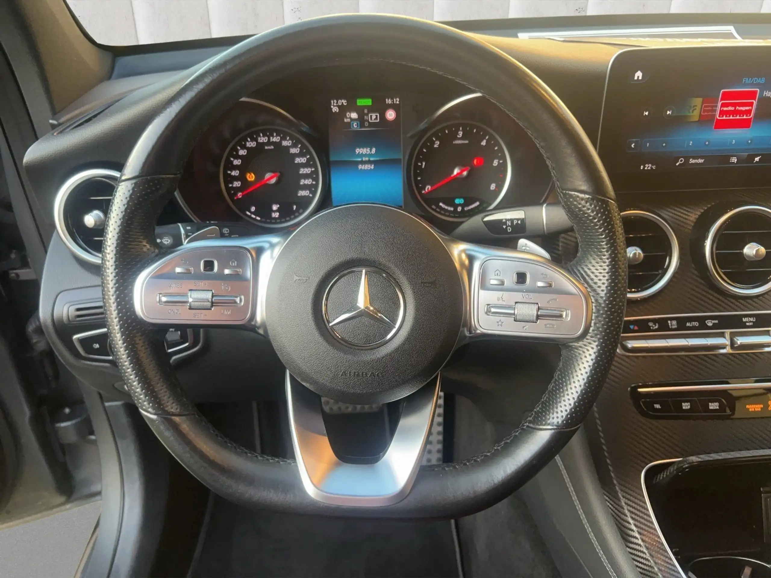 Mercedes-Benz - GLC 300